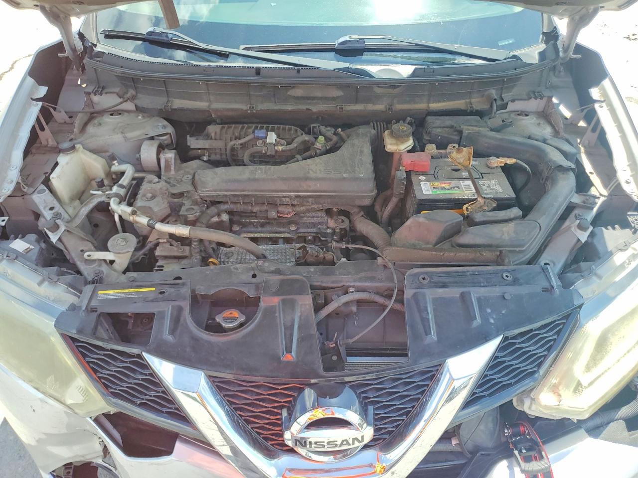 2014 Nissan Rogue Sv Silver vin: 5N1AT2MT0EC753170