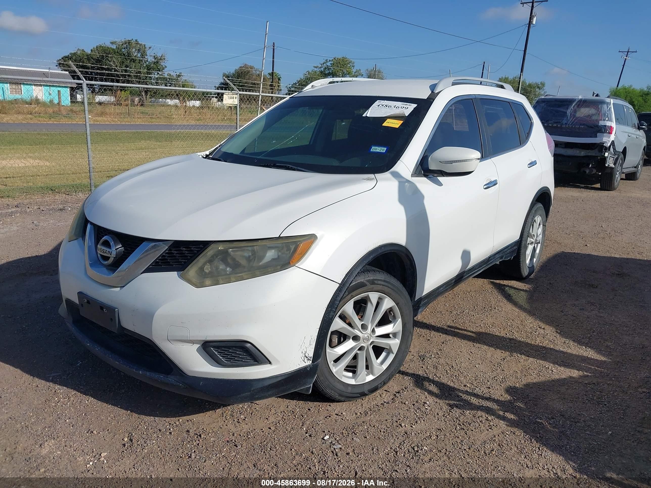 2014 Nissan Rogue Sv White vin: 5N1AT2MT0EC773211
