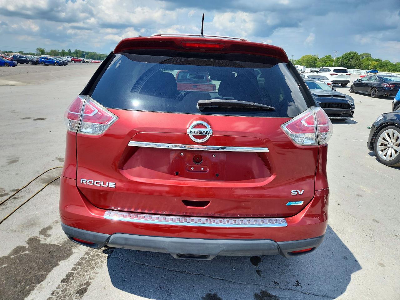 2014 Nissan Rogue Sv Burgundy vin: 5N1AT2MT0EC816705