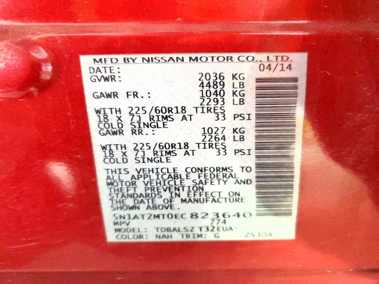 2014 Nissan Rogue S Red vin: 5N1AT2MT0EC823640