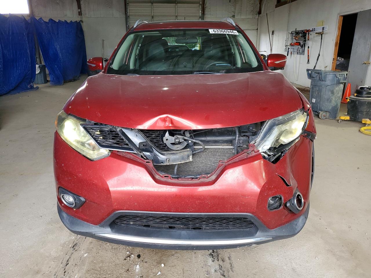 2014 Nissan Rogue S Red vin: 5N1AT2MT0EC823640