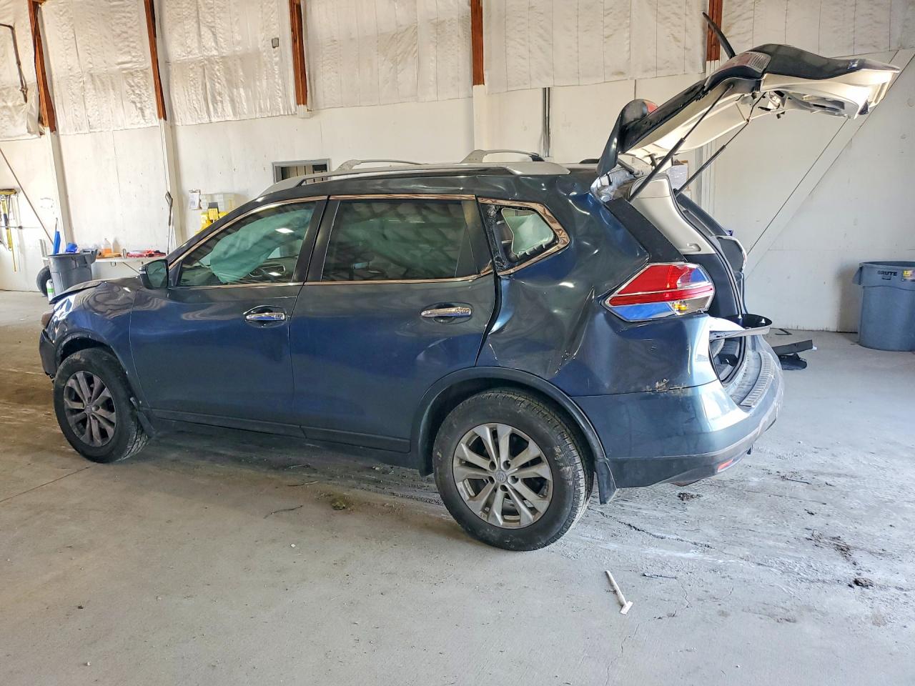 2014 Nissan Rogue Sv Угольный vin: 5N1AT2MT0EC851227