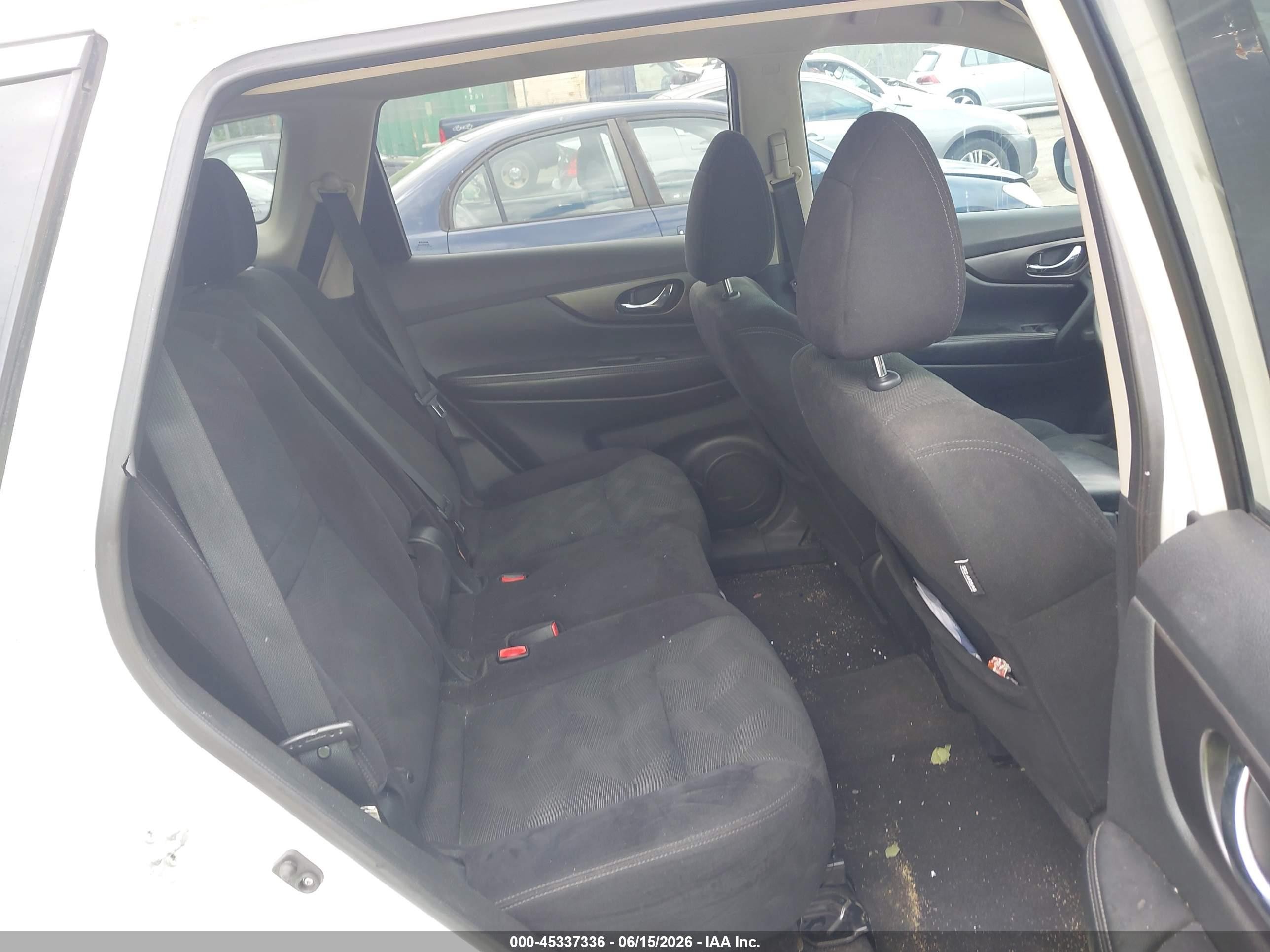 2014 Nissan Rogue S/sl/sv White vin: 5N1AT2MT0EC864768