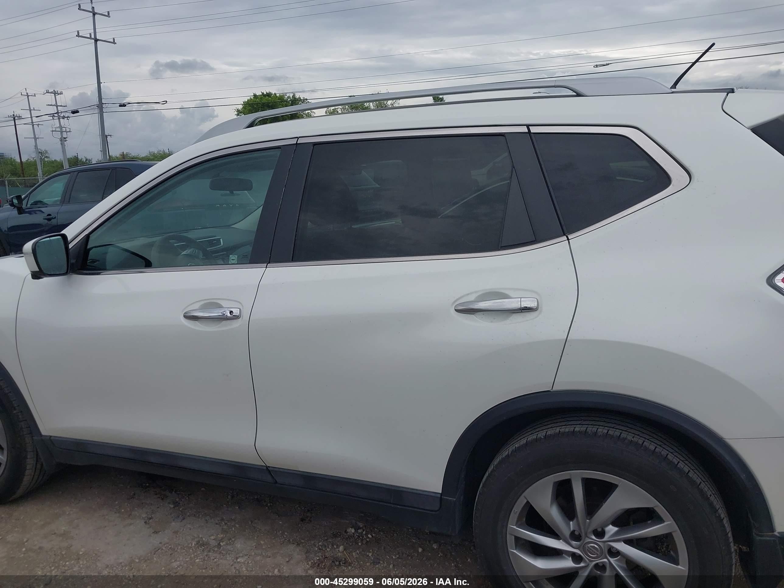 2015 Nissan Rogue Sl White vin: 5N1AT2MT0FC754594
