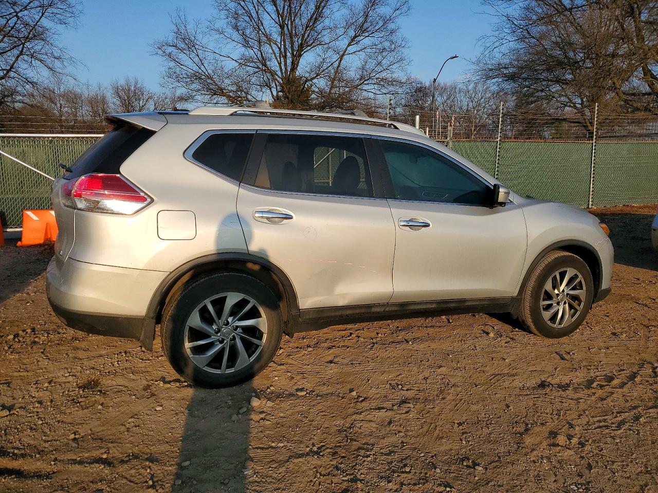 2015 Nissan Rogue Sl Silver vin: 5N1AT2MT0FC821260