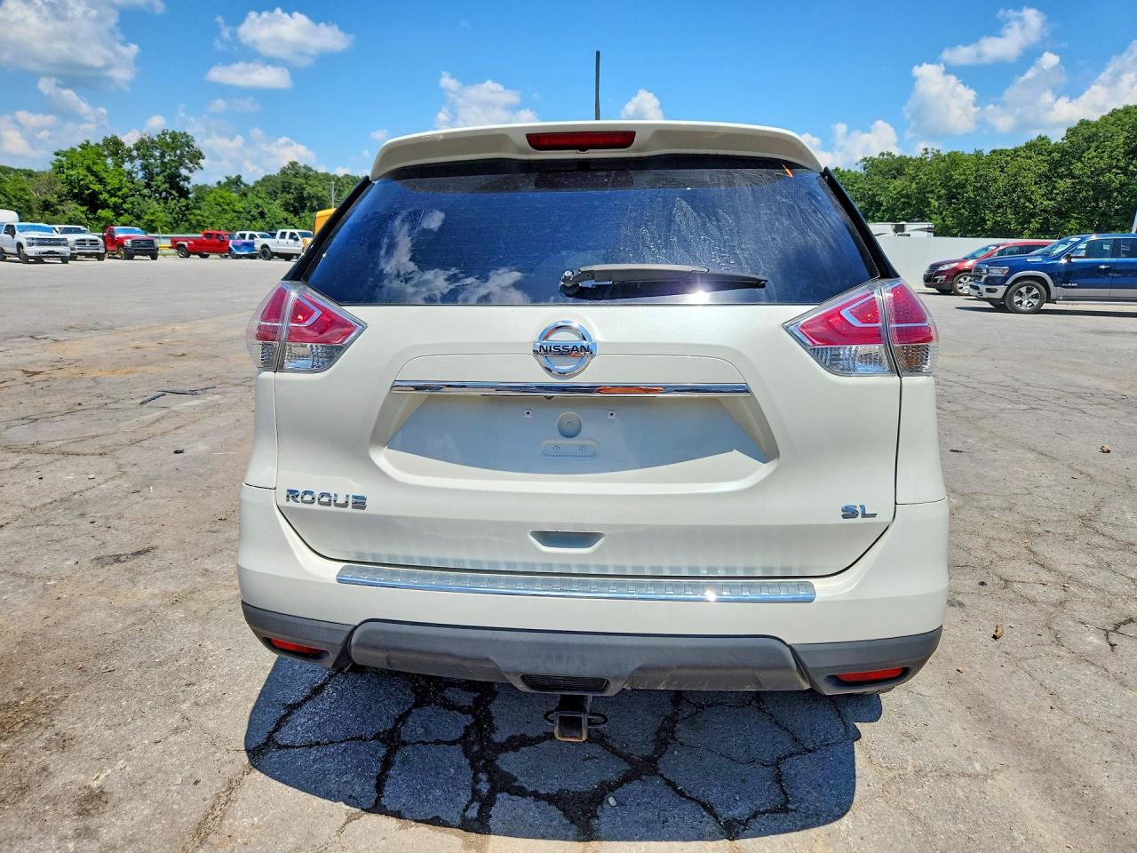 2015 Nissan Rogue Sl White vin: 5N1AT2MT0FC909984
