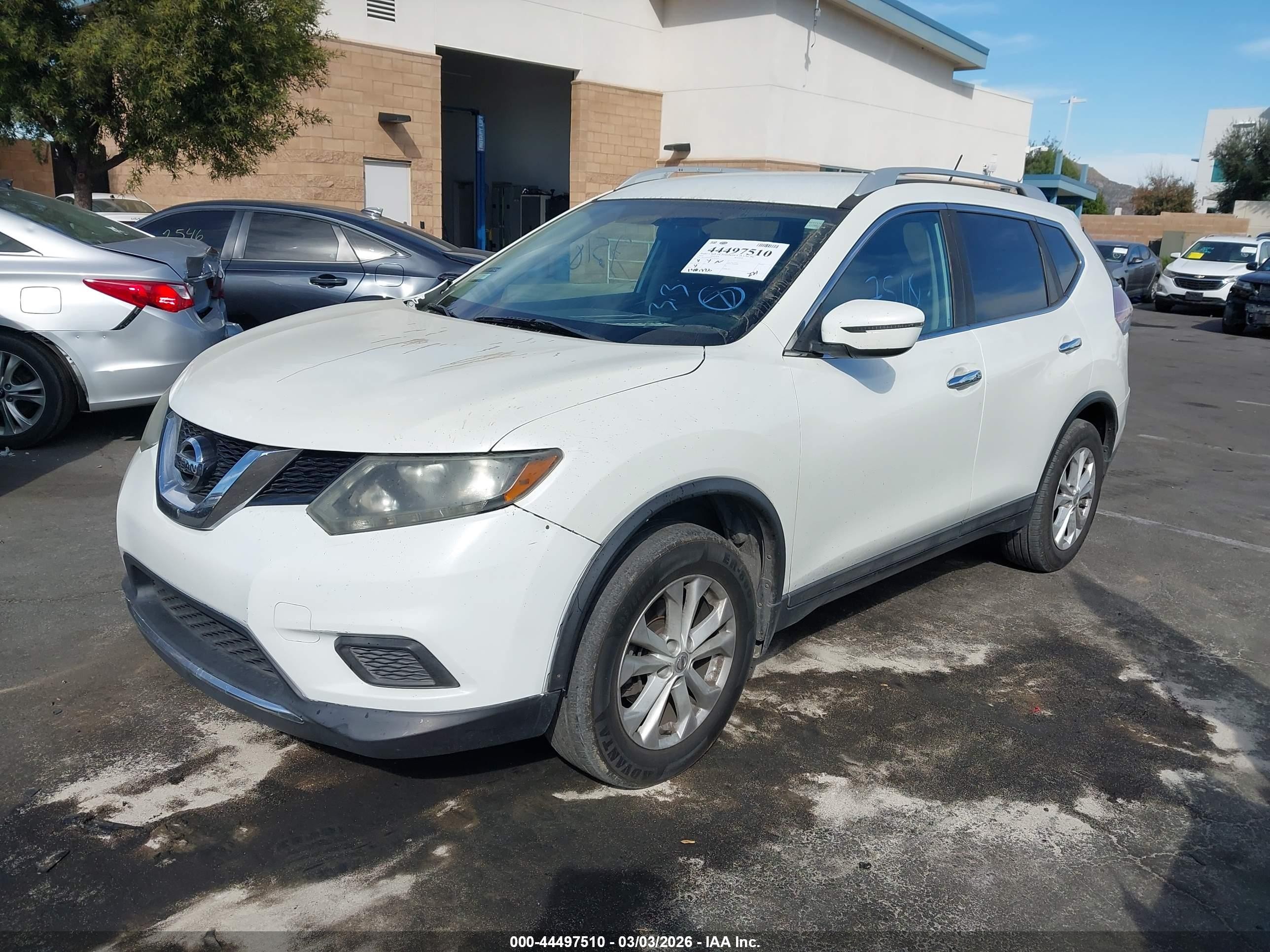 2016 Nissan Rogue Sv White vin: 5N1AT2MT0GC862974