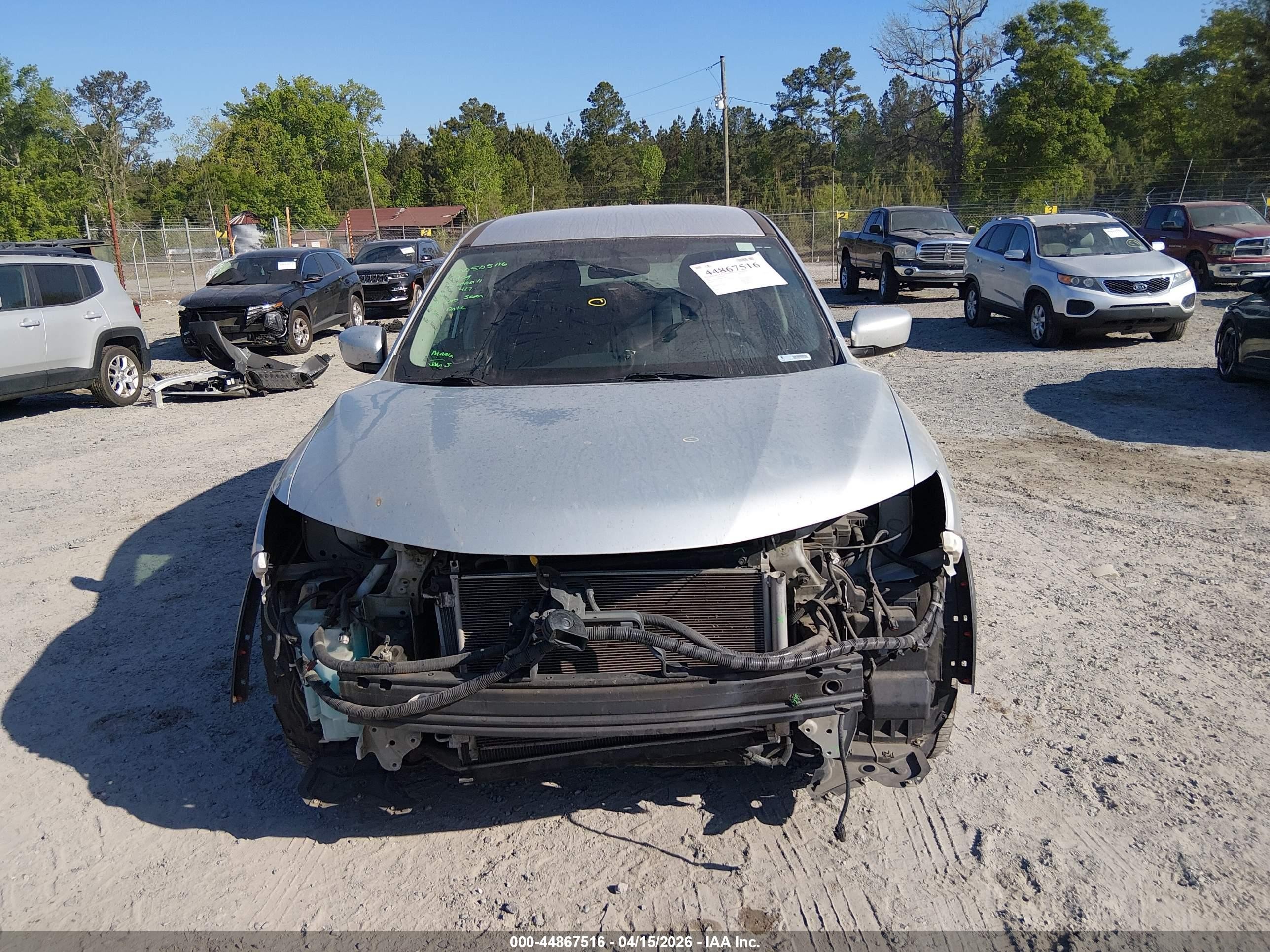2017 Nissan Rogue S Silver vin: 5N1AT2MT0HC775576