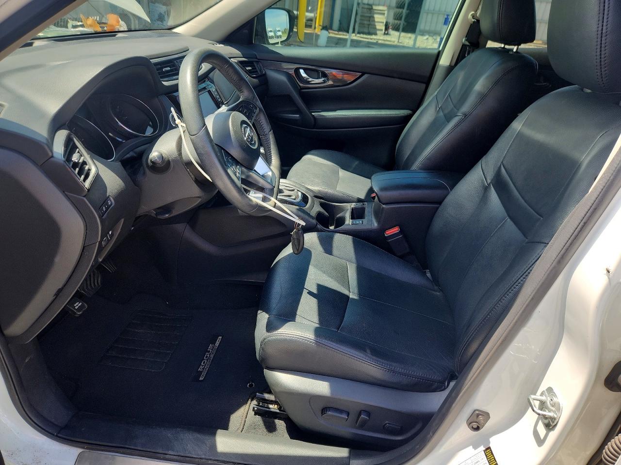 2018 Nissan Rogue Sv White vin: 5N1AT2MT0JC749694