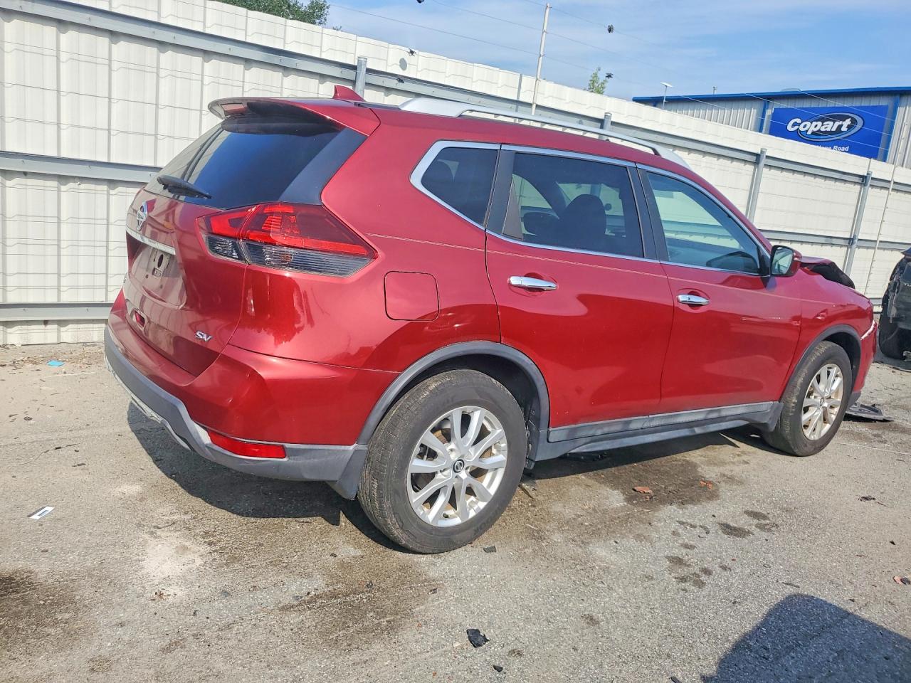 2018 Nissan Rogue S Red vin: 5N1AT2MT0JC842148
