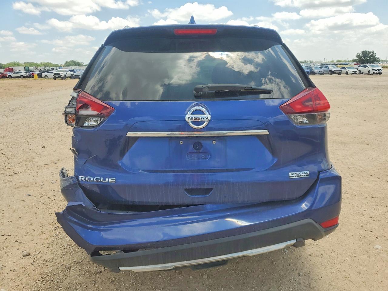 2019 Nissan Rogue S Blue vin: 5N1AT2MT0KC744660