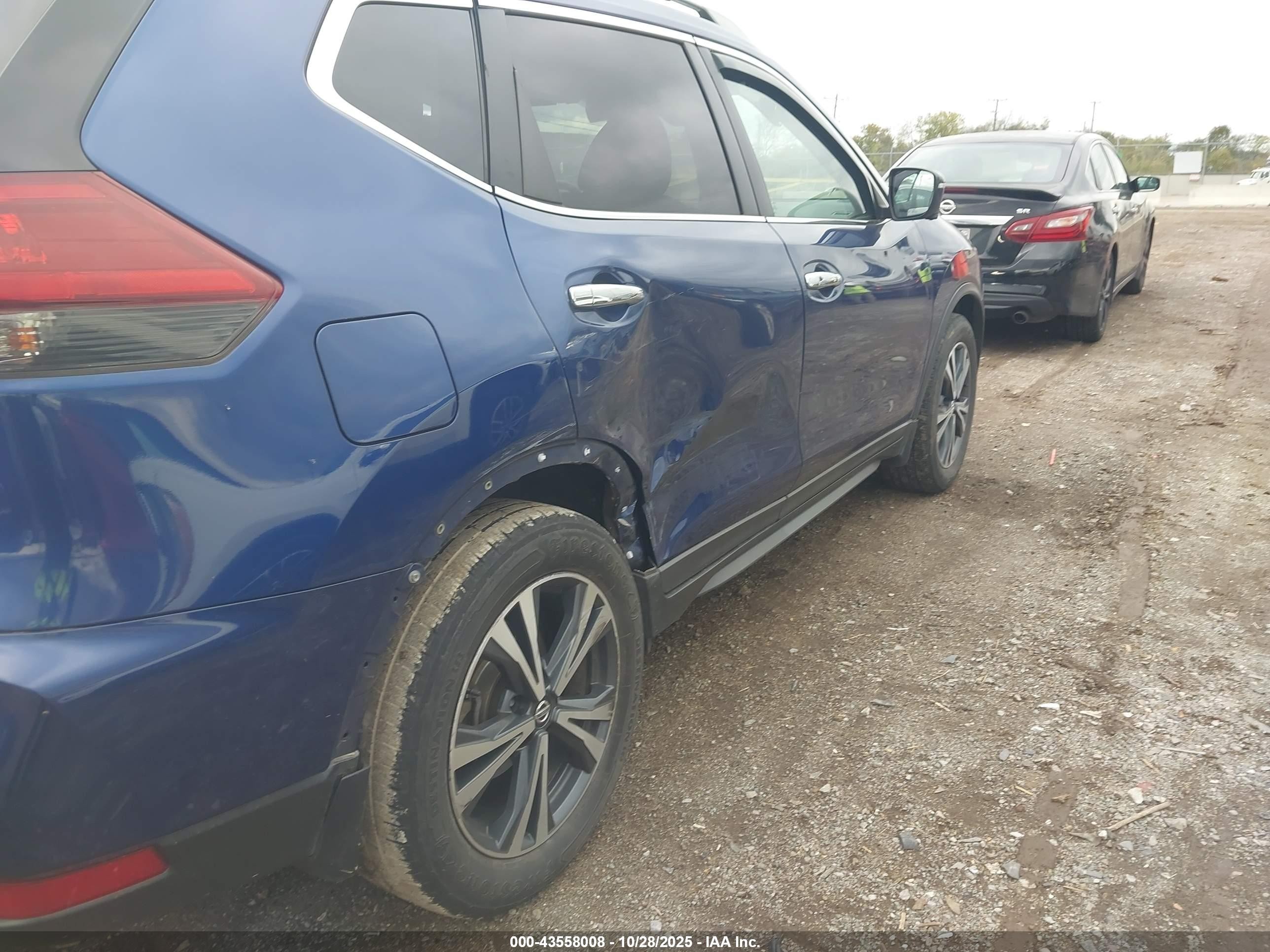 Price & History 2019 Nissan Rogue Sv 2.5l I-4 Dohc, Vvt, 170hp vin