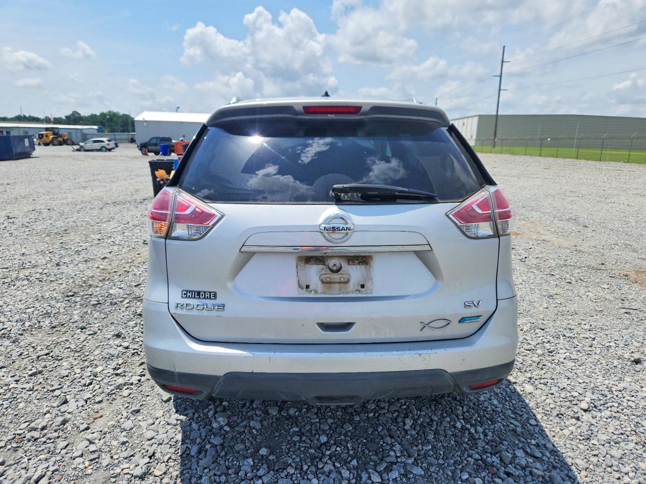 2014 Nissan Rogue Sv Silver vin: 5N1AT2MT1EC768499