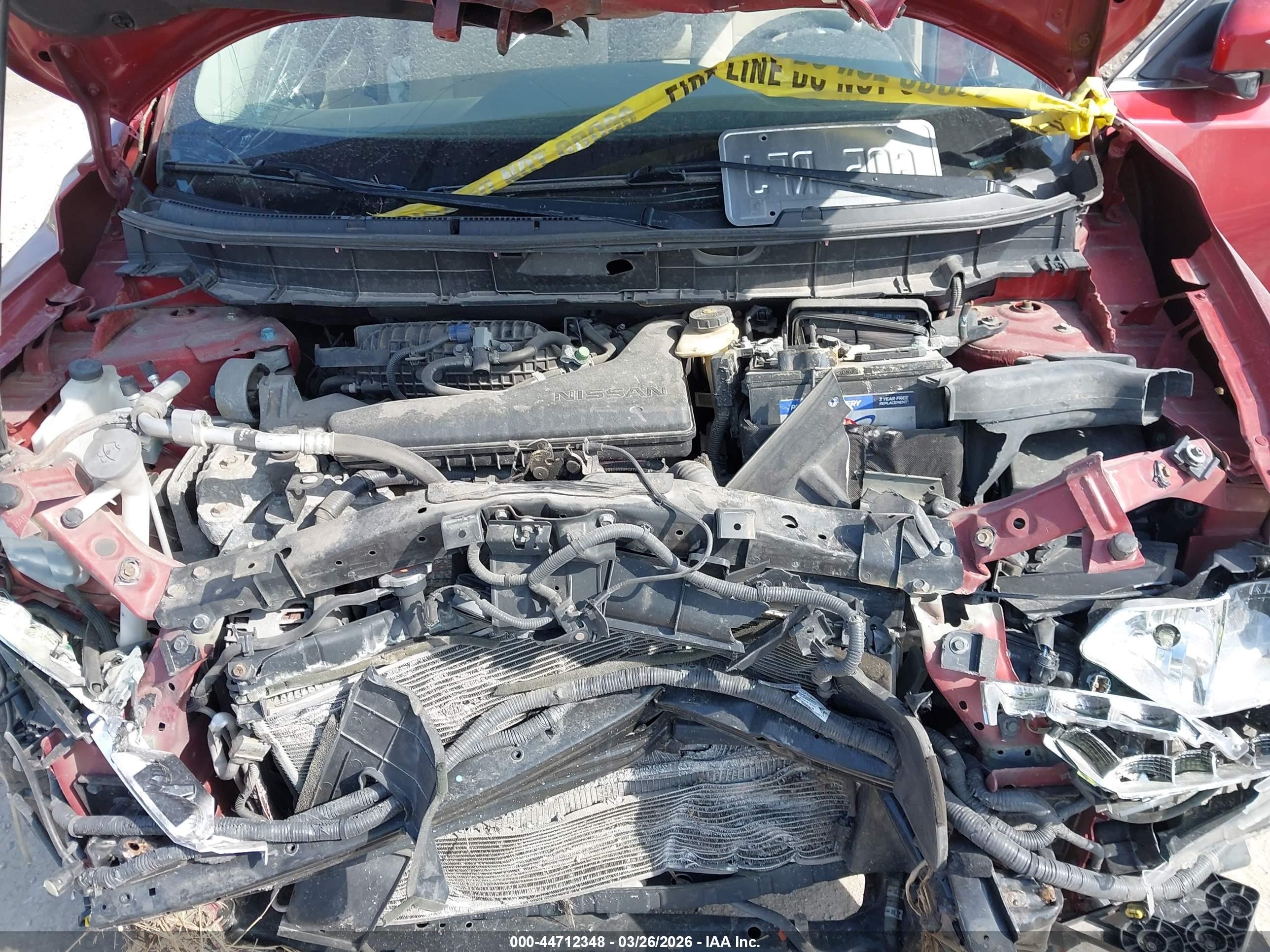 2014 Nissan Rogue S Red vin: 5N1AT2MT1EC786565