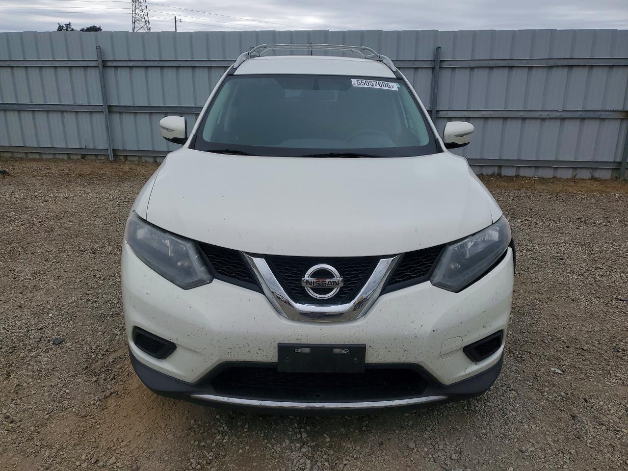2014 Nissan Rogue Sv White vin: 5N1AT2MT1EC799896