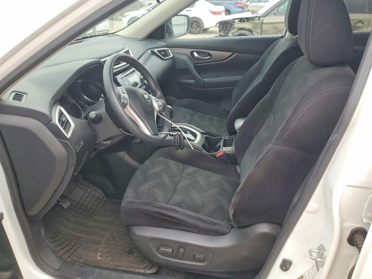 2014 Nissan Rogue Sv White vin: 5N1AT2MT1EC799896