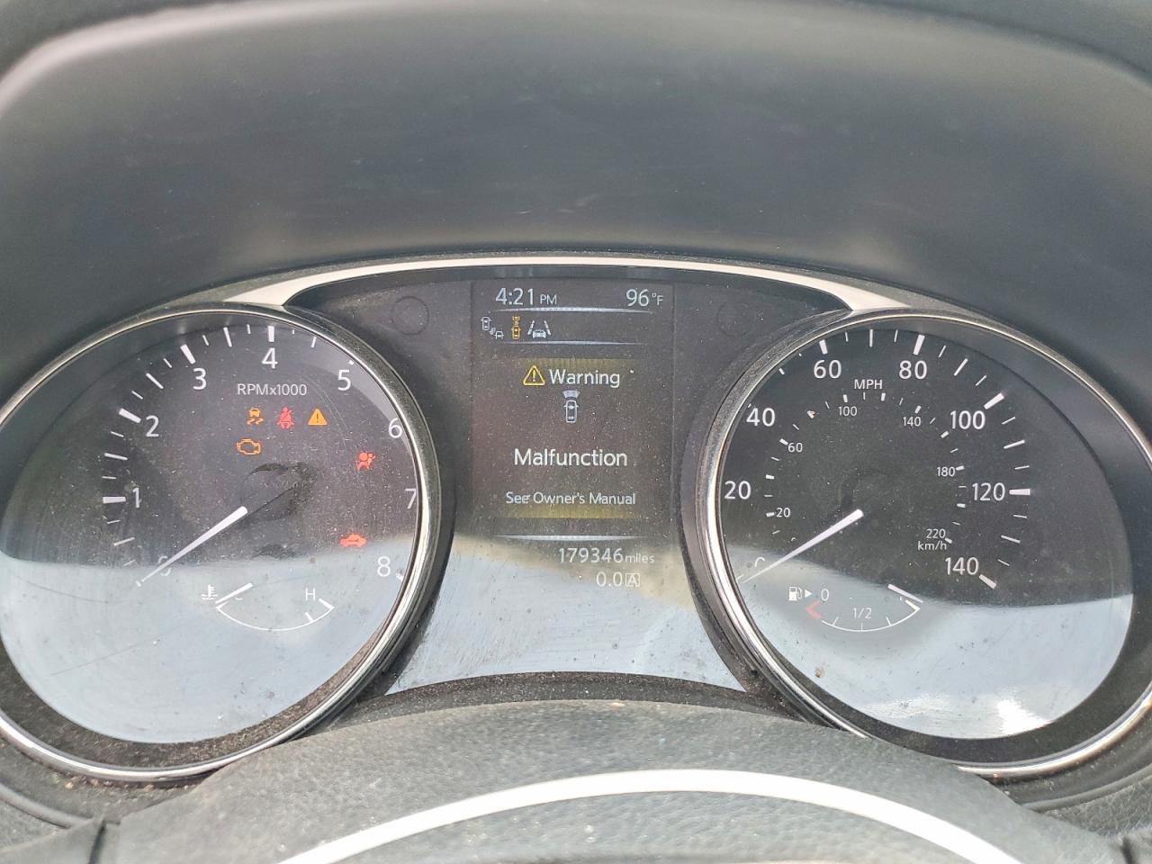 2014 Nissan Rogue S White vin: 5N1AT2MT1EC813232