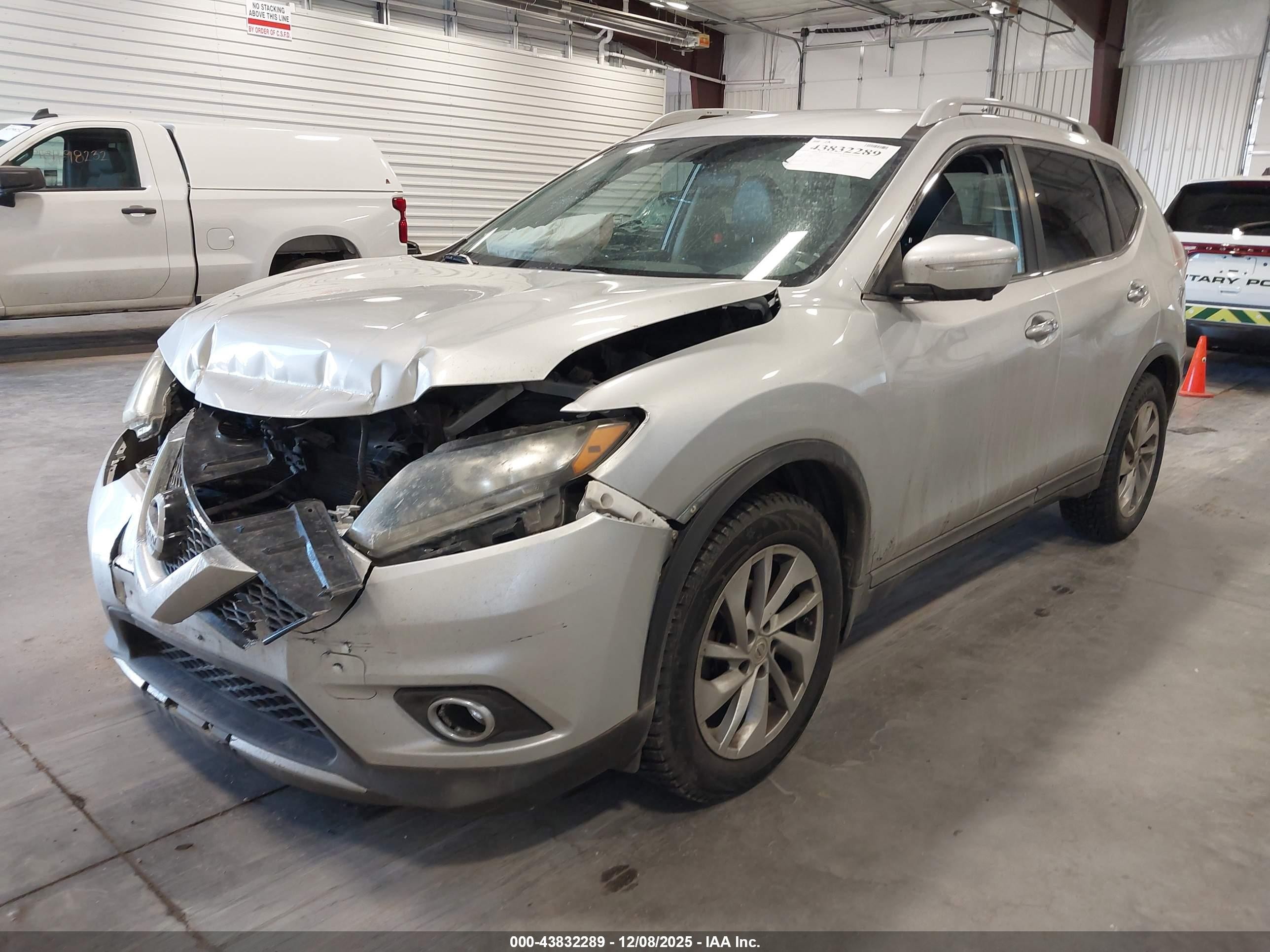 2014 Nissan Rogue Sl Silver vin: 5N1AT2MT1EC868375