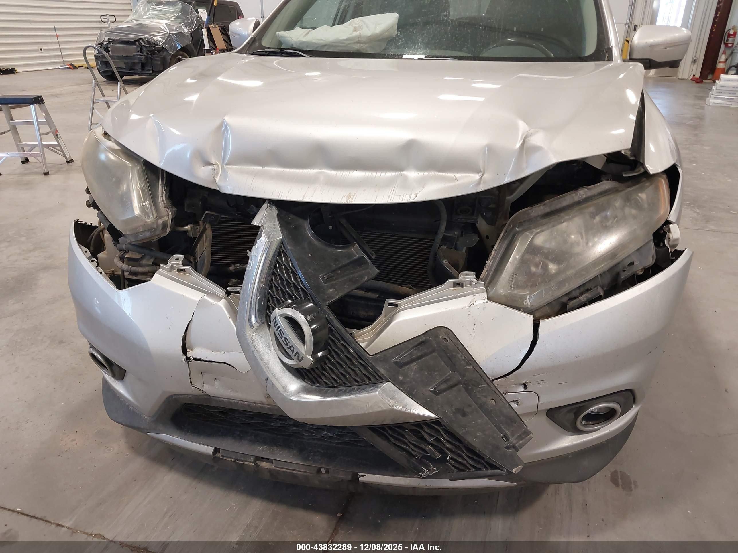 2014 Nissan Rogue Sl Silver vin: 5N1AT2MT1EC868375