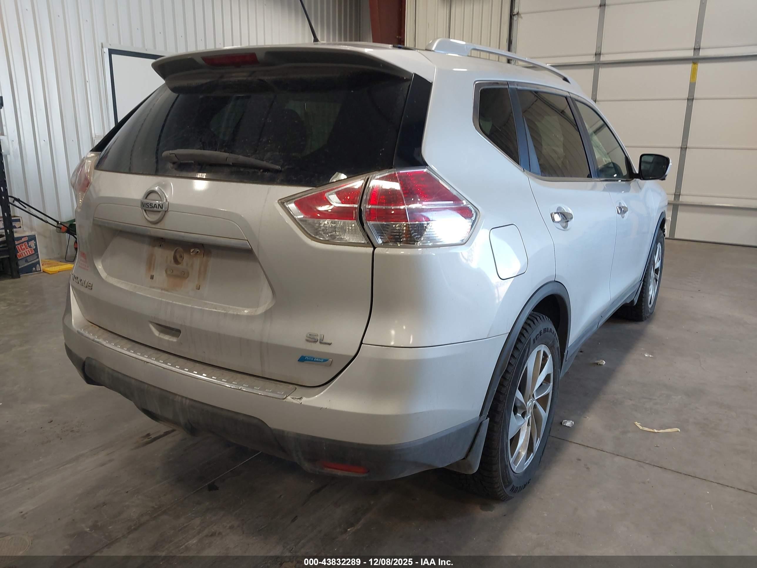 2014 Nissan Rogue Sl Silver vin: 5N1AT2MT1EC868375