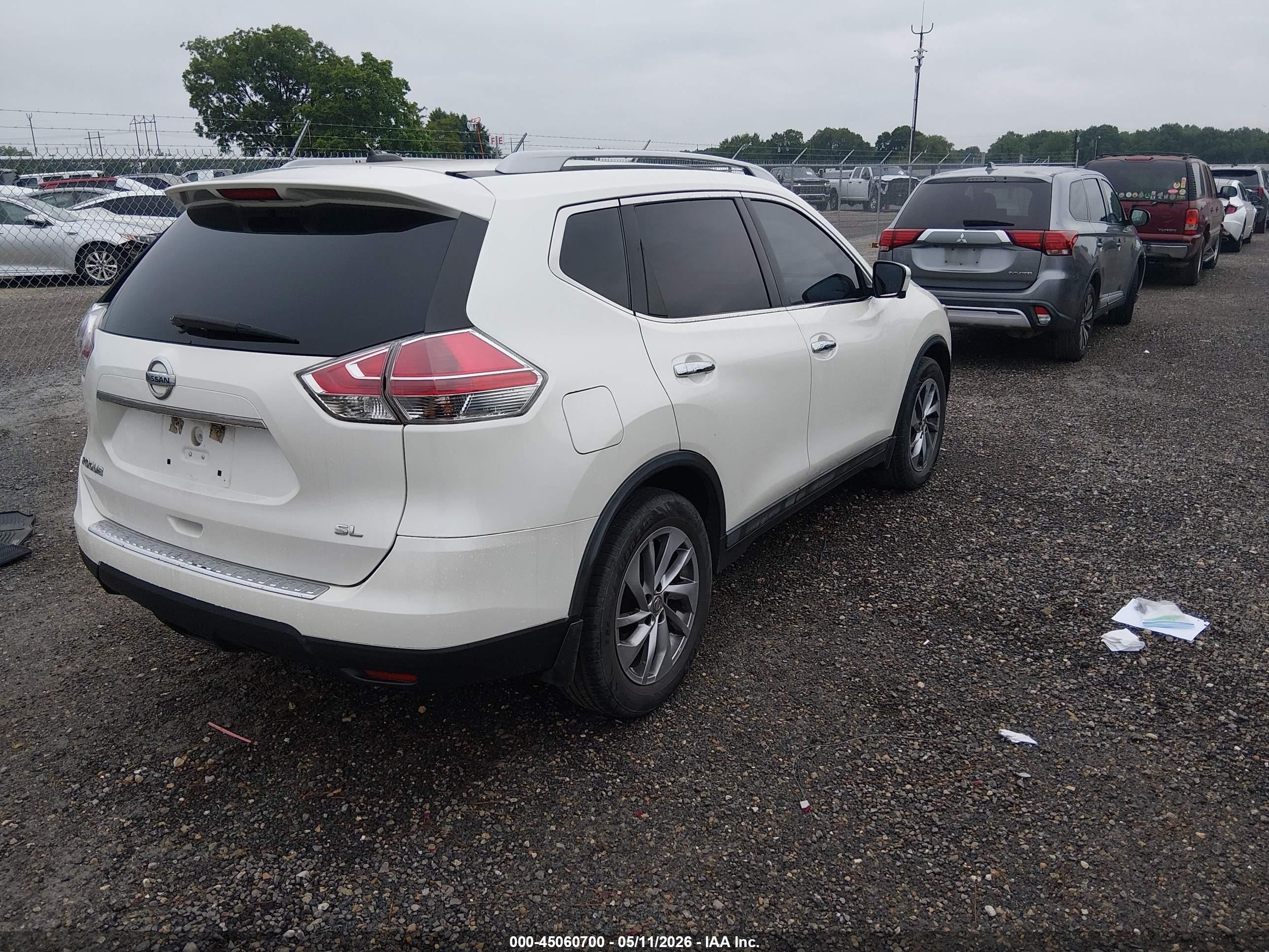 2015 Nissan Rogue Sl Белый vin: 5N1AT2MT1FC763210