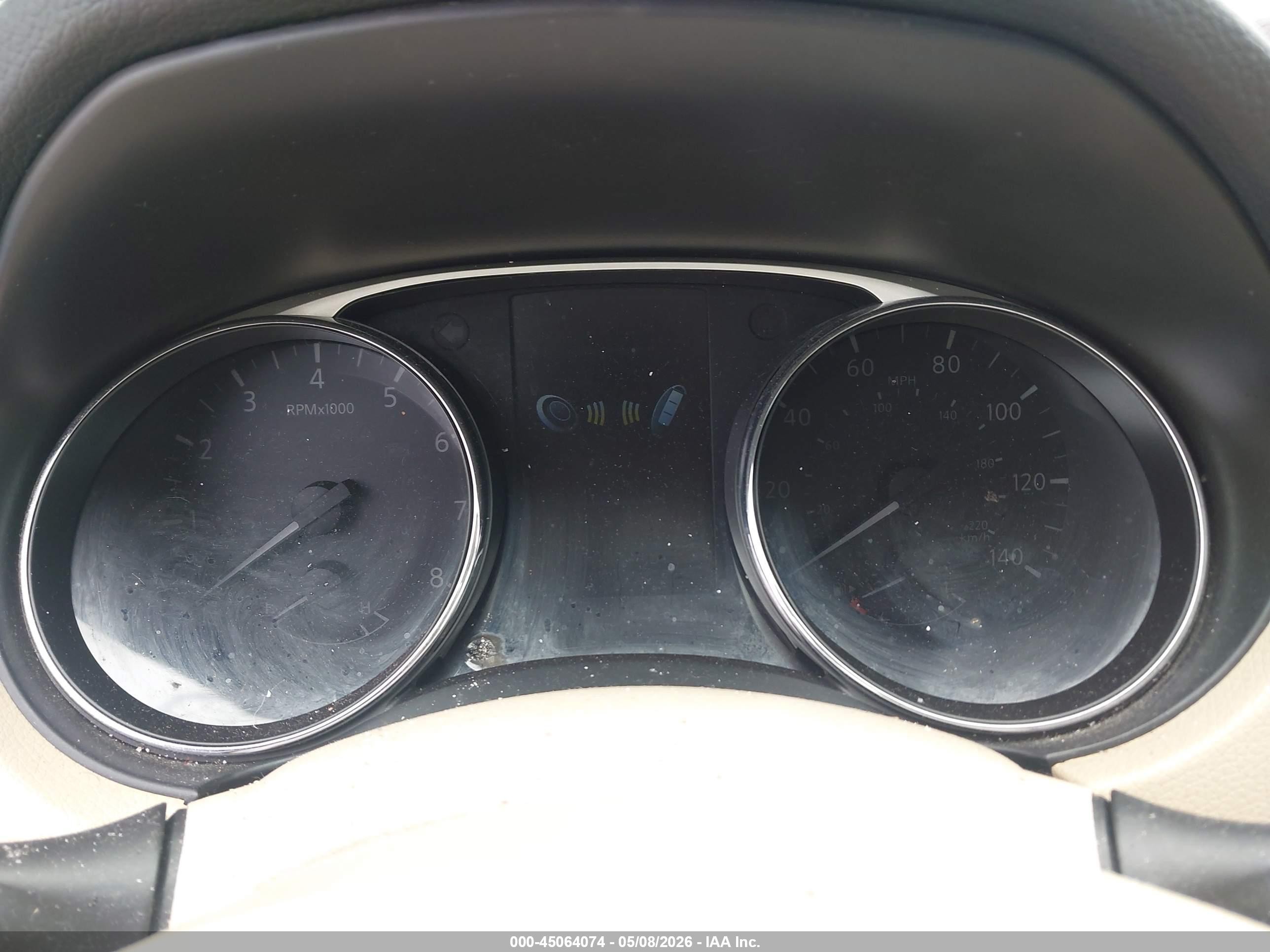 2015 Nissan Rogue Sv Cream vin: 5N1AT2MT1FC766589