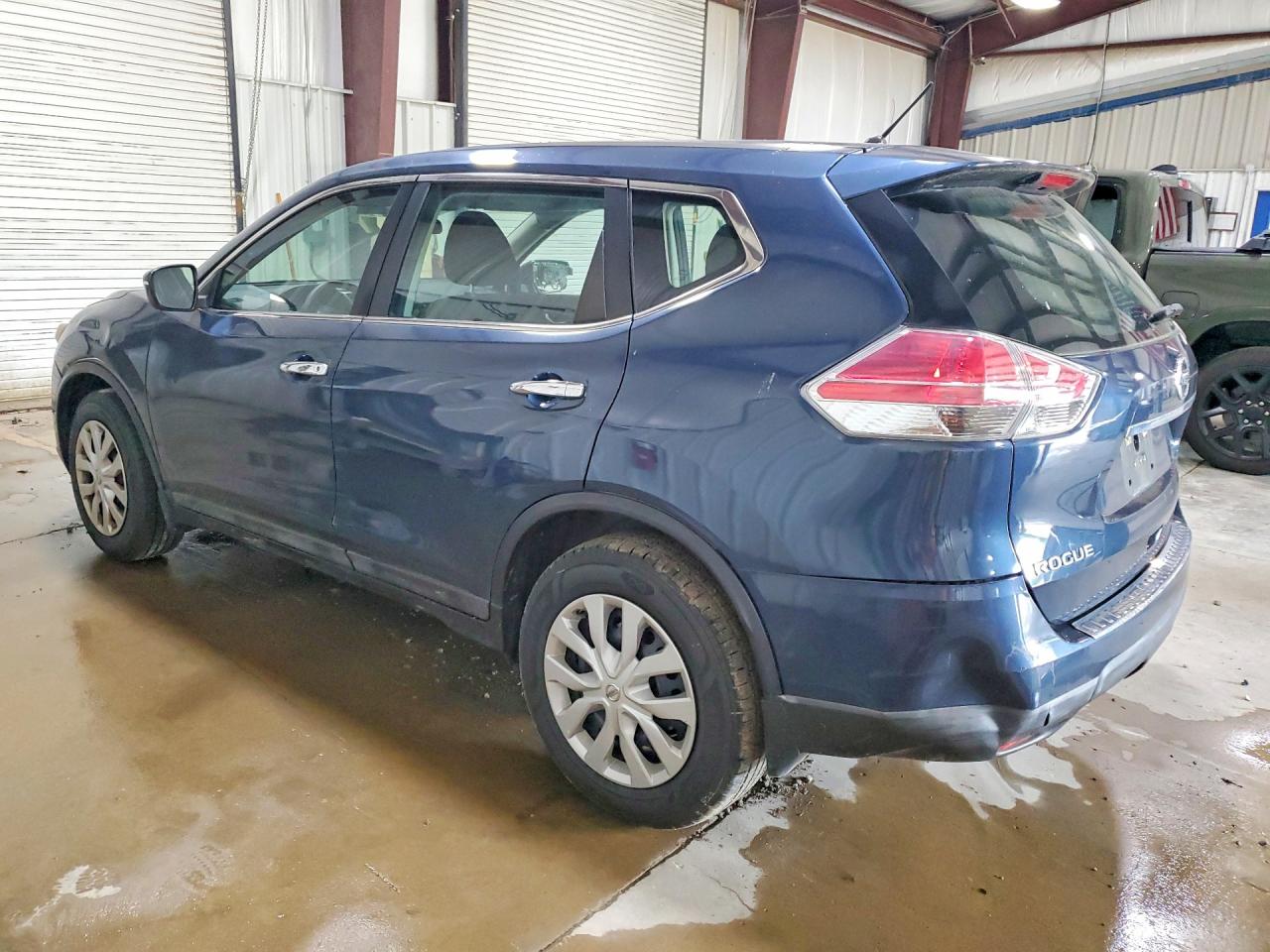 2015 Nissan Rogue S Blue vin: 5N1AT2MT1FC772876