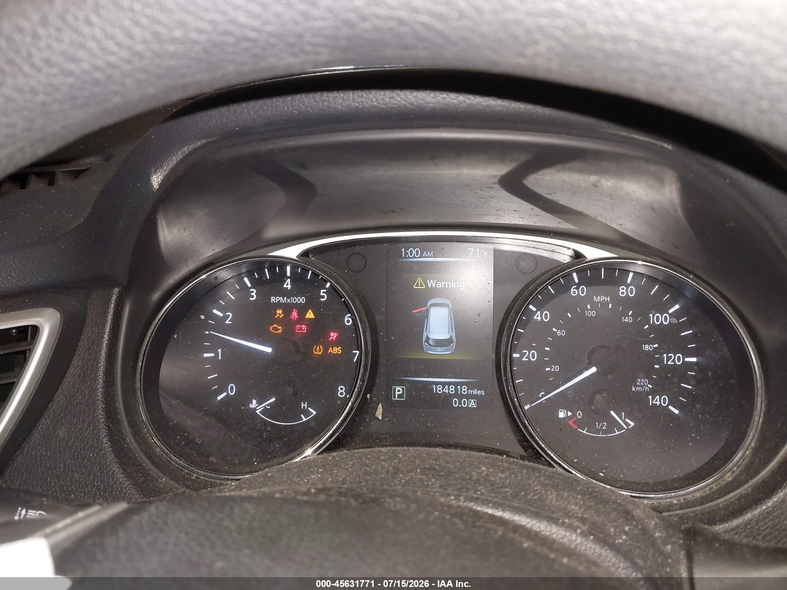 2015 Nissan Rogue S Серебряный vin: 5N1AT2MT1FC787412