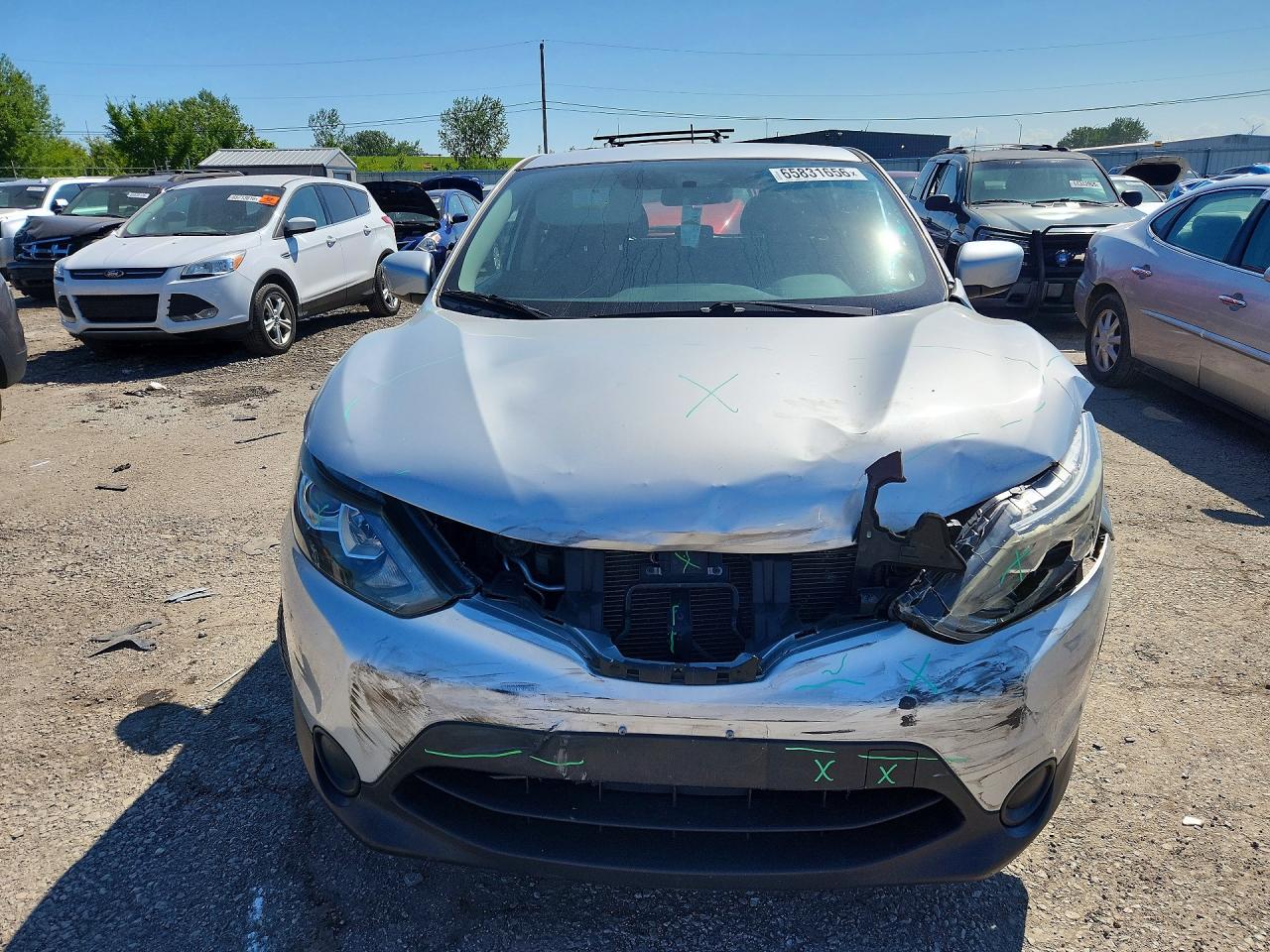 2015 Nissan Rogue S Серебряный vin: 5N1AT2MT1FC841534
