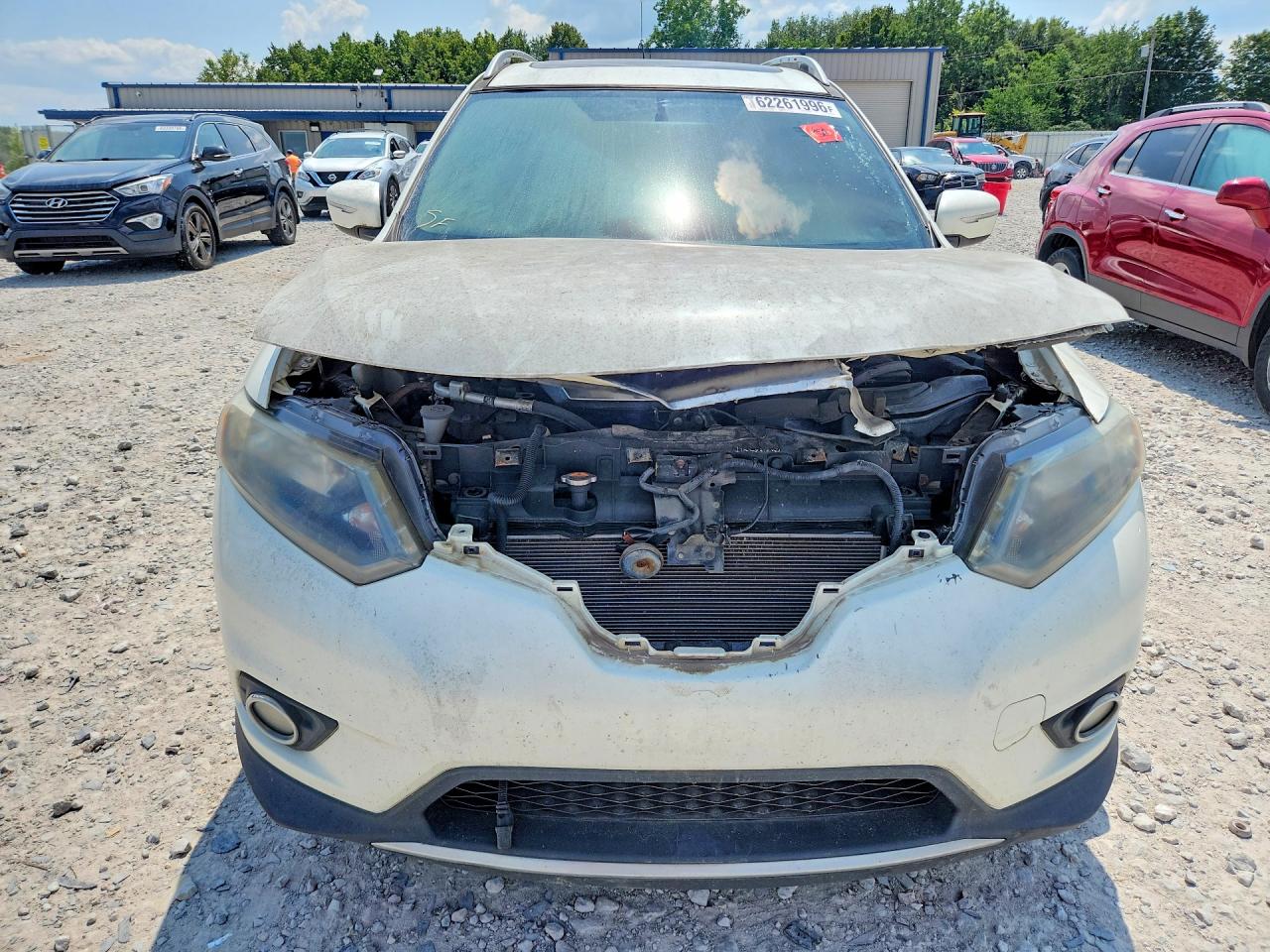 2015 Nissan Rogue S Beige vin: 5N1AT2MT1FC885890