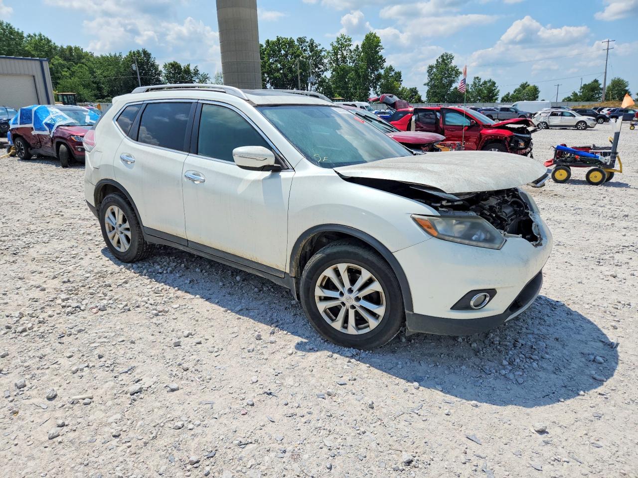 2015 Nissan Rogue S Beige vin: 5N1AT2MT1FC885890