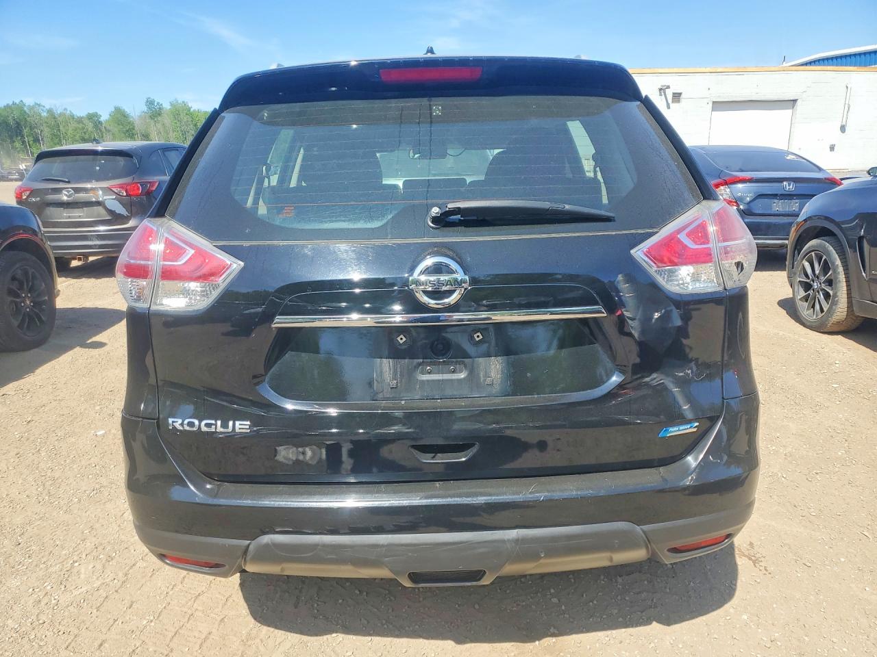 2015 Nissan Rogue S Black vin: 5N1AT2MT1FC908729