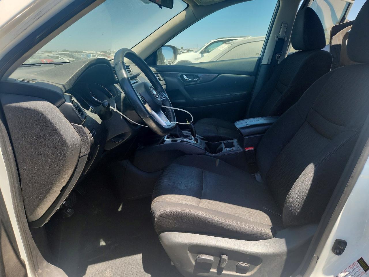 2017 Nissan Rogue Sv White vin: 5N1AT2MT1HC754316