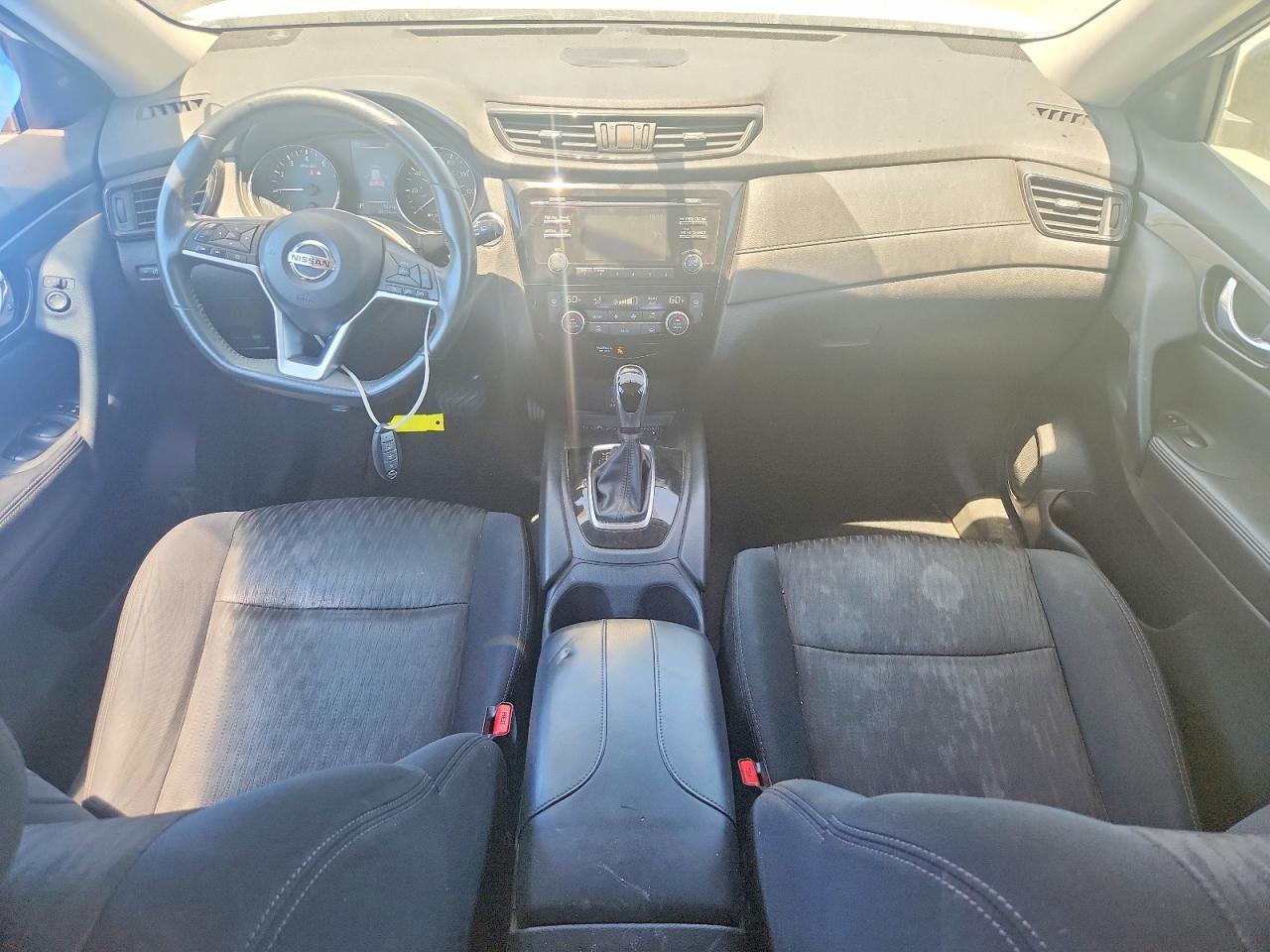 2017 Nissan Rogue Sv White vin: 5N1AT2MT1HC754316