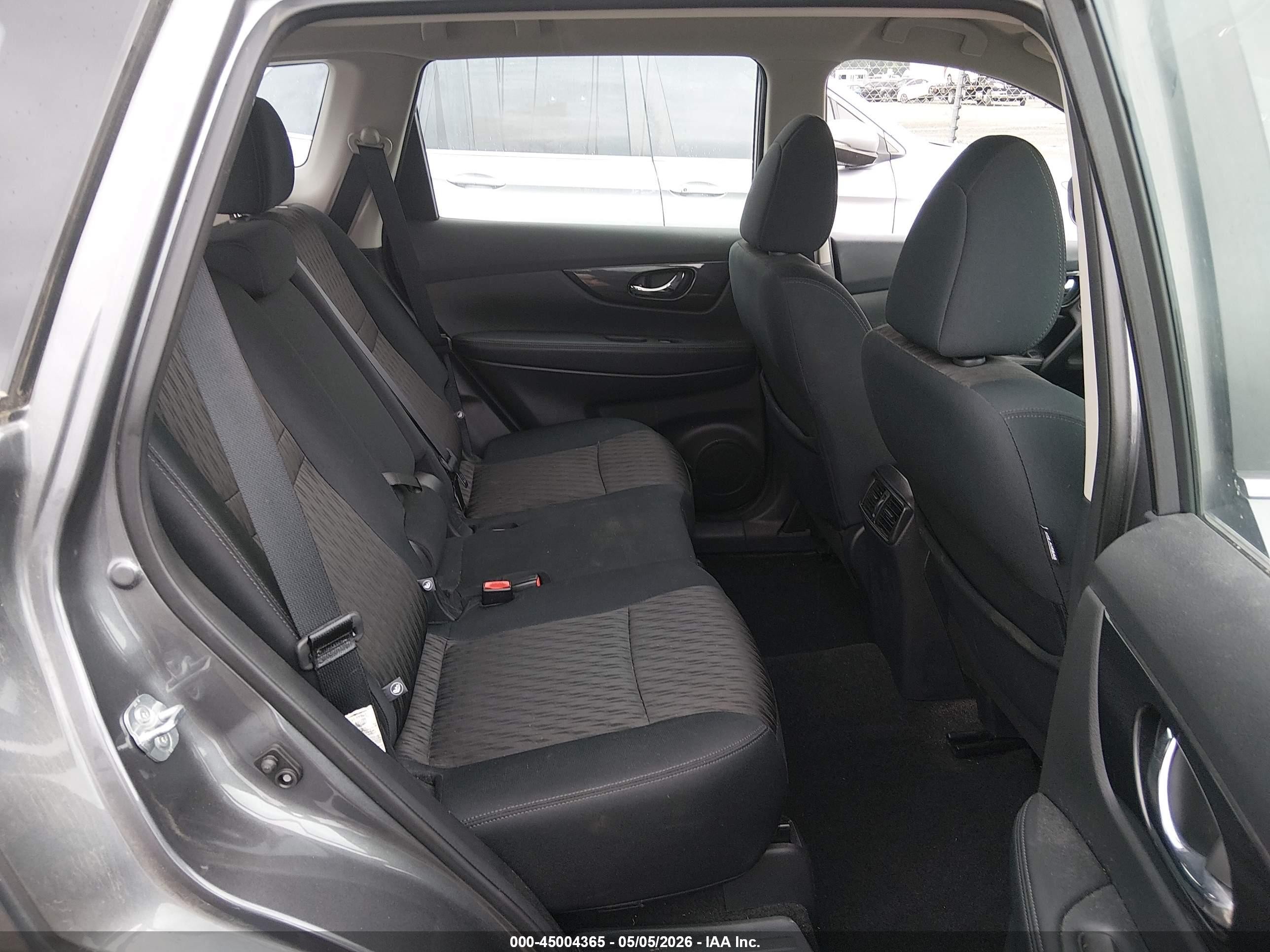 2018 Nissan Rogue S Серый vin: 5N1AT2MT1JC753527