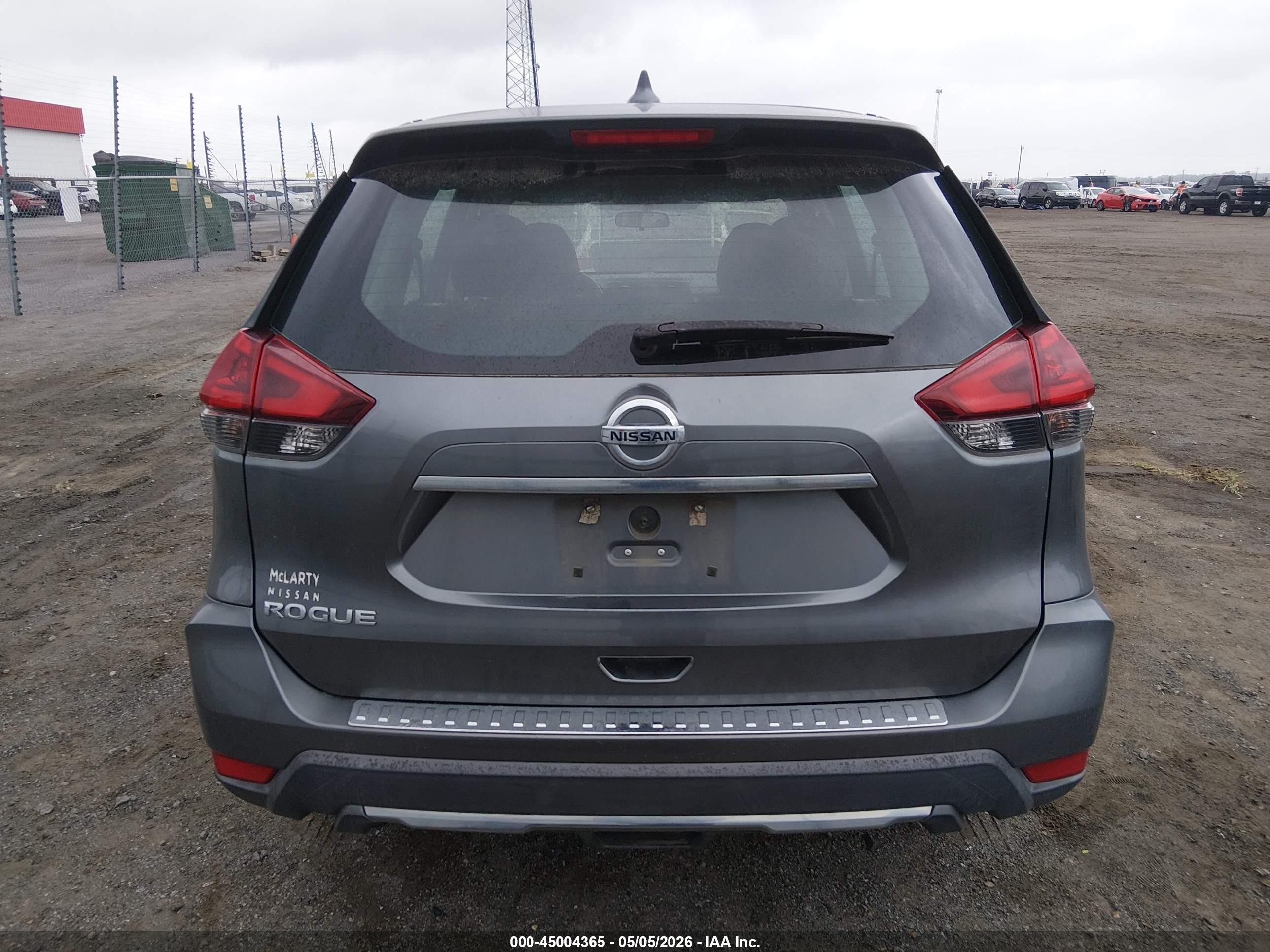 2018 Nissan Rogue S Серый vin: 5N1AT2MT1JC753527