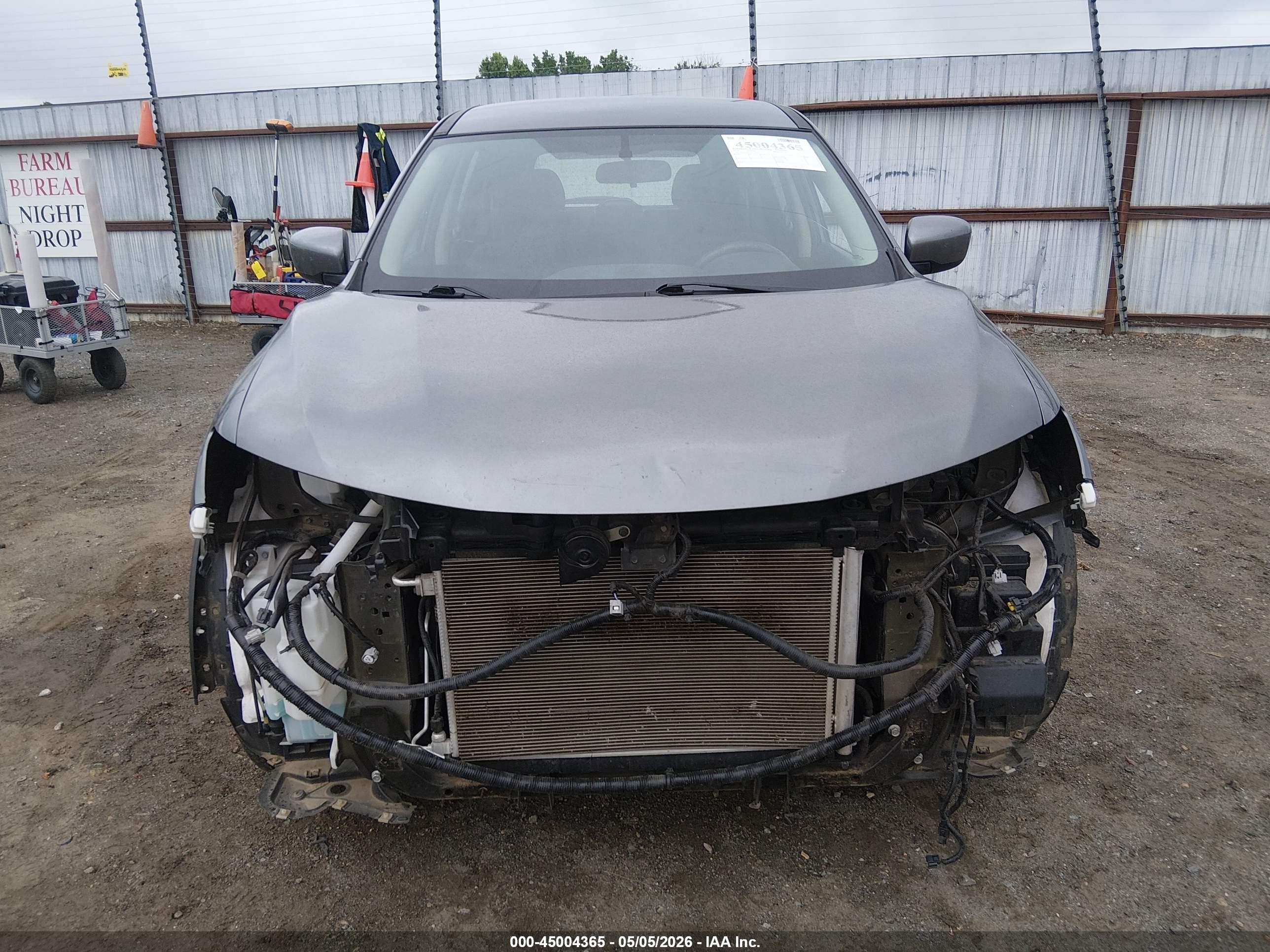 2018 Nissan Rogue S Серый vin: 5N1AT2MT1JC753527