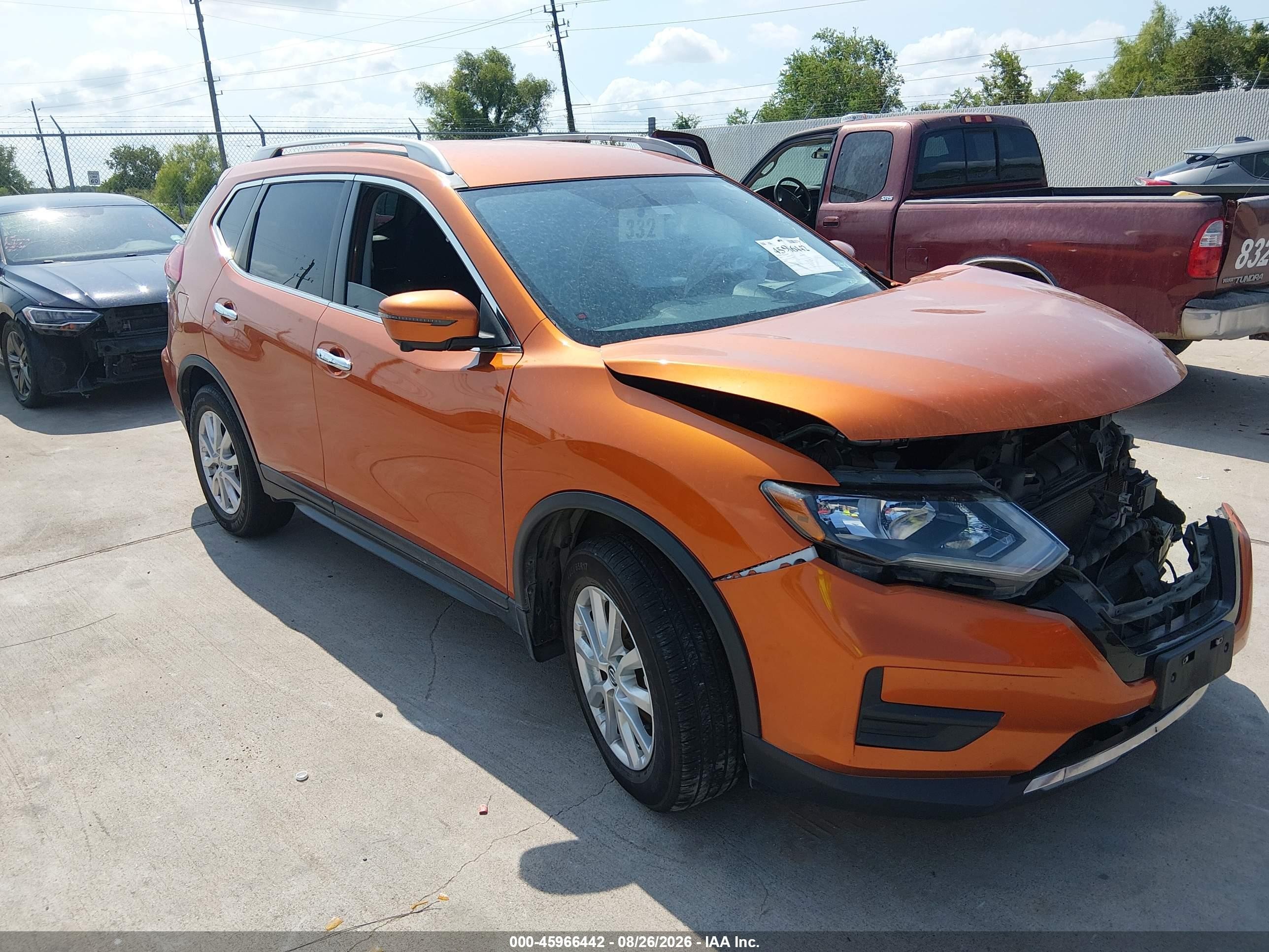 2018 Nissan Rogue Sv Оранжевый vin: 5N1AT2MT1JC840666