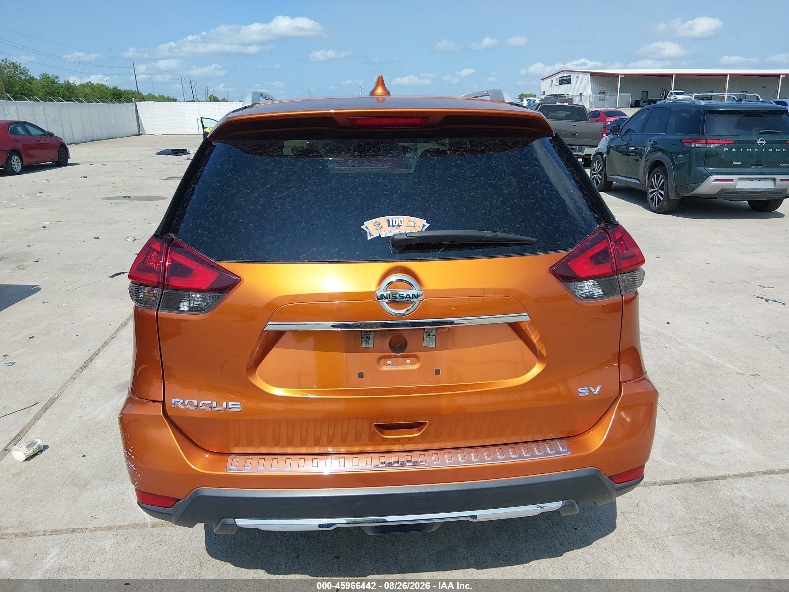 2018 Nissan Rogue Sv Orange vin: 5N1AT2MT1JC840666