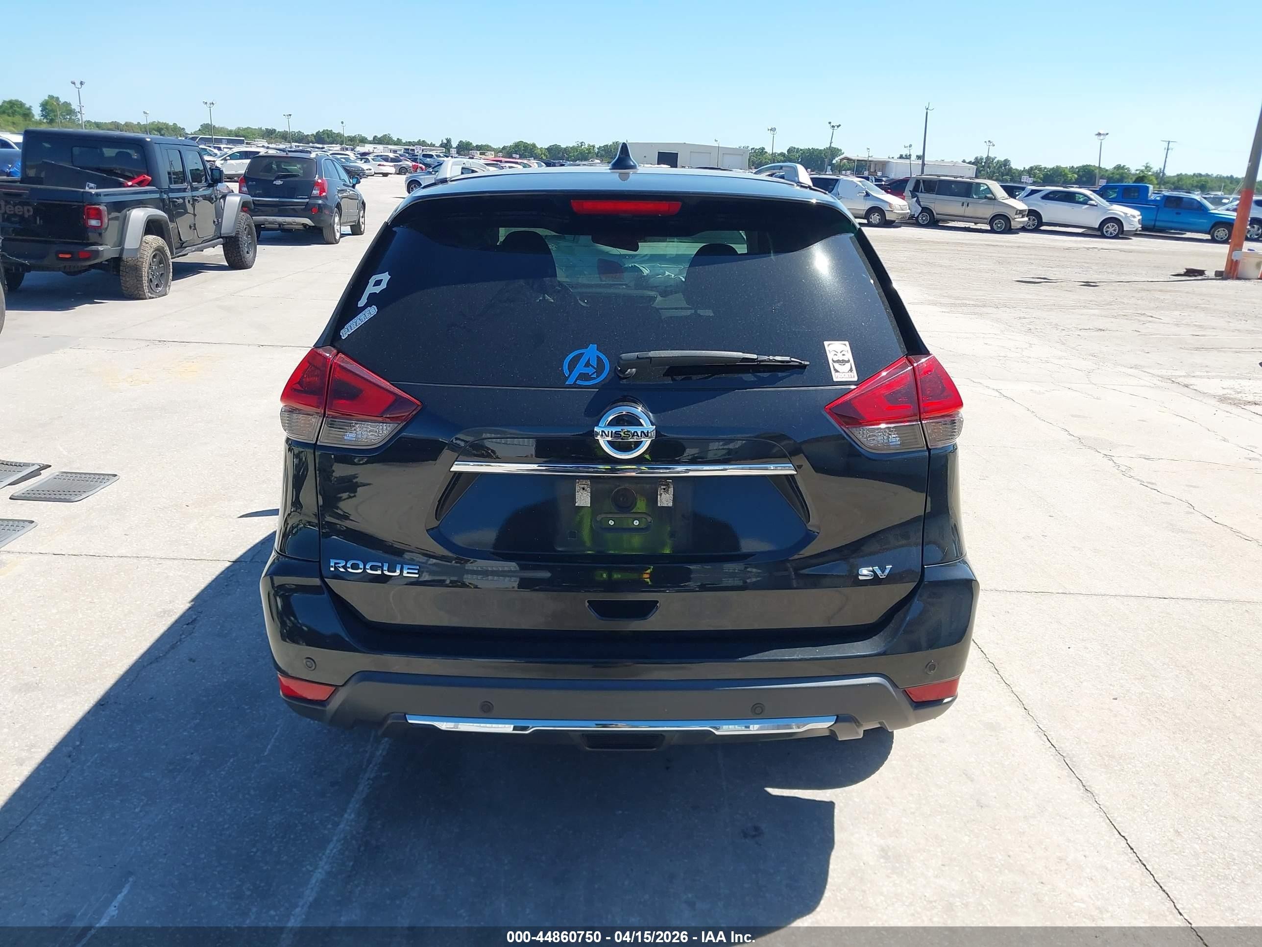 2019 Nissan Rogue Sv Черный vin: 5N1AT2MT1KC773312
