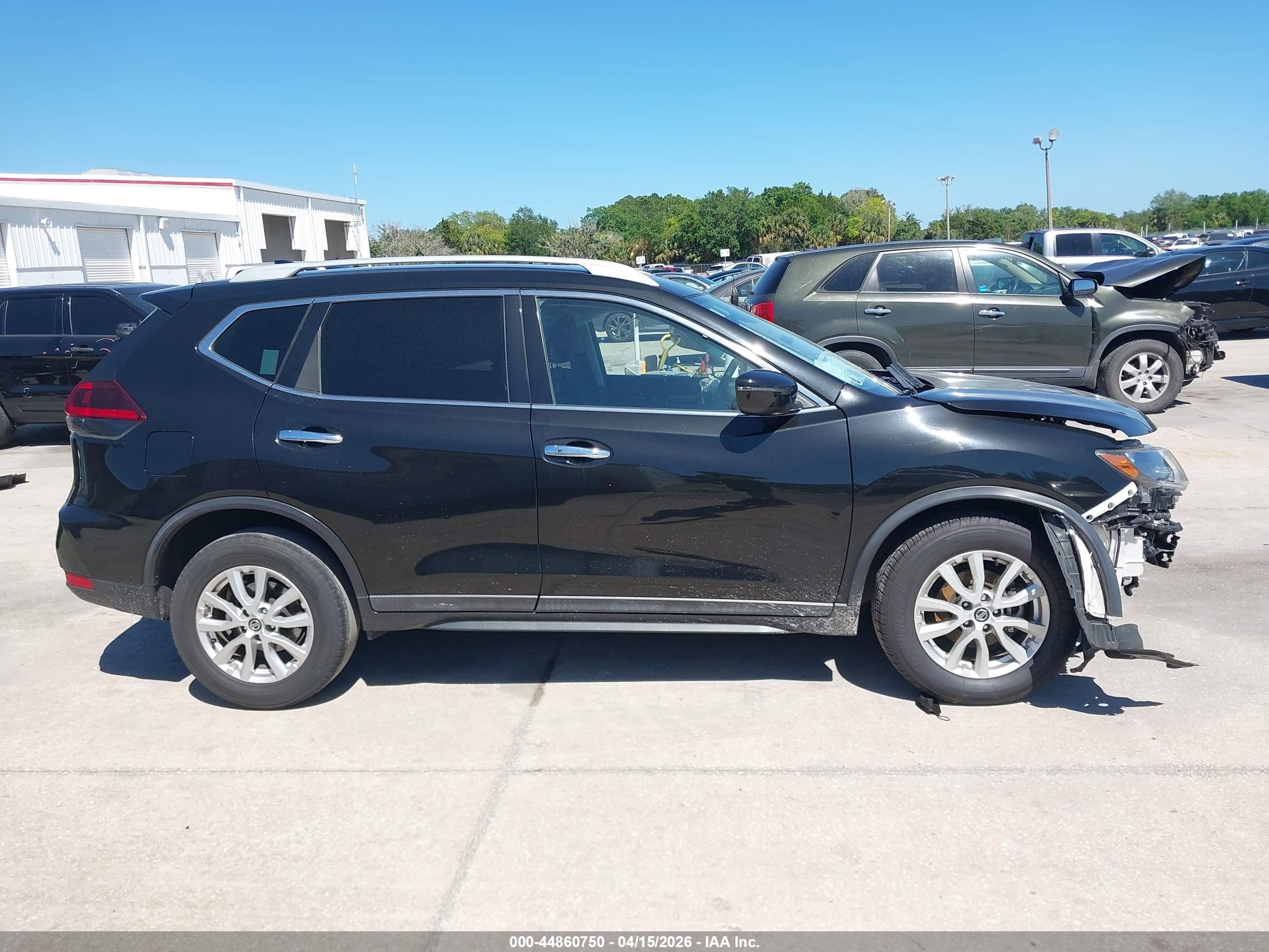 2019 Nissan Rogue Sv Черный vin: 5N1AT2MT1KC773312