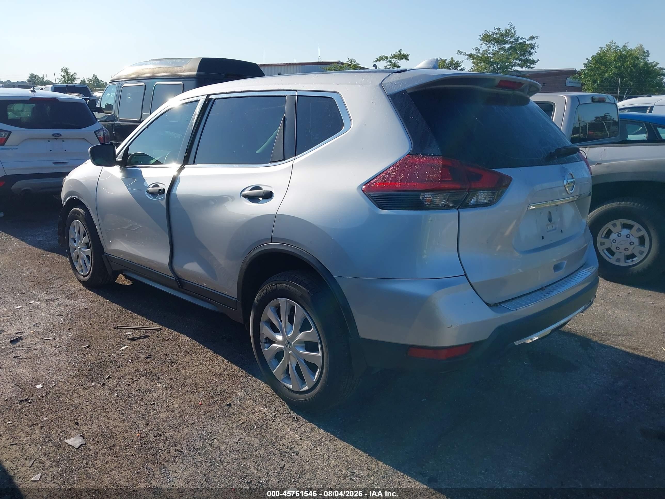 2020 Nissan Rogue S Fwd Silver vin: 5N1AT2MT1LC721776