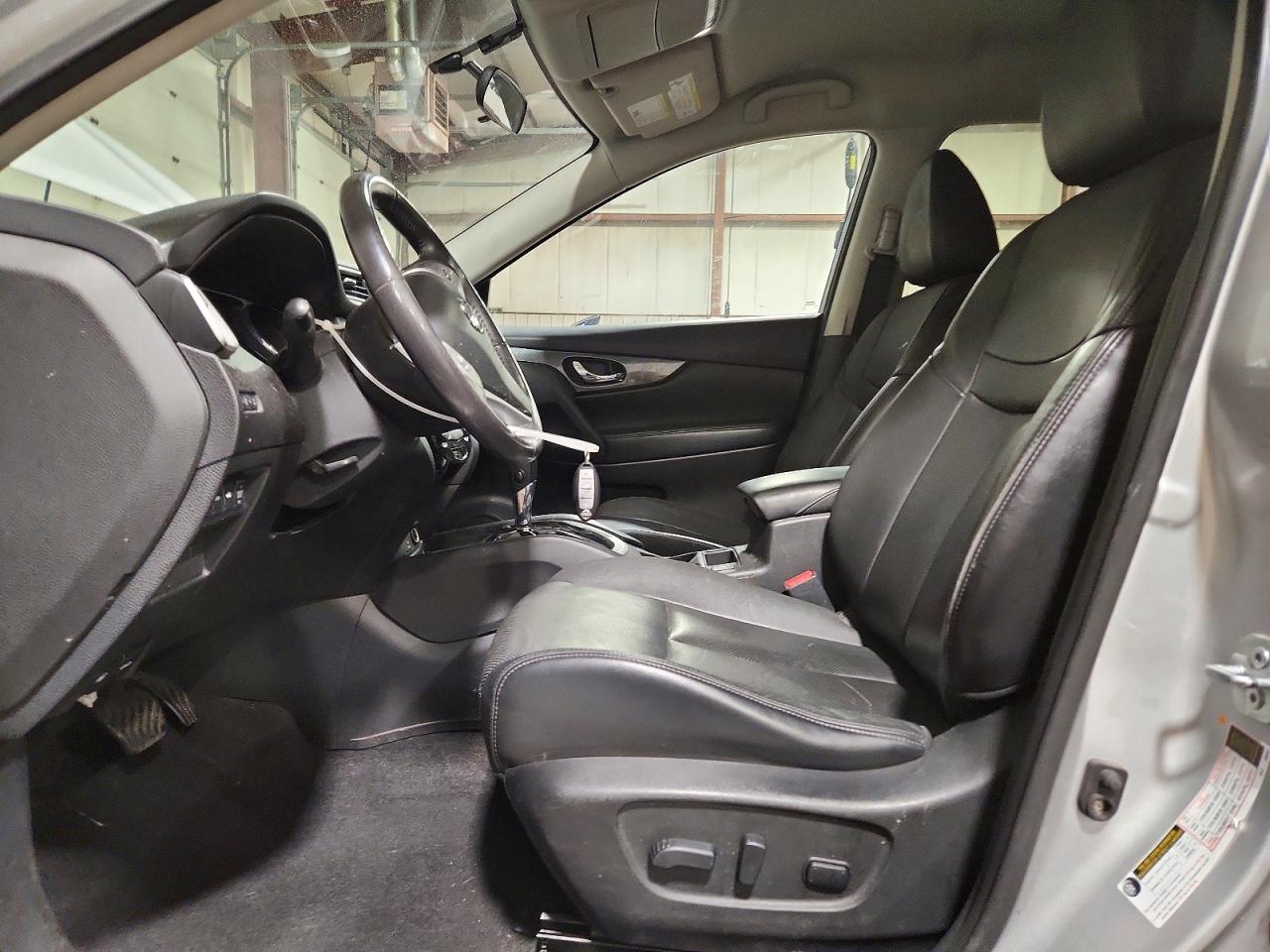 2014 Nissan Rogue Sl Silver vin: 5N1AT2MT2EC805270