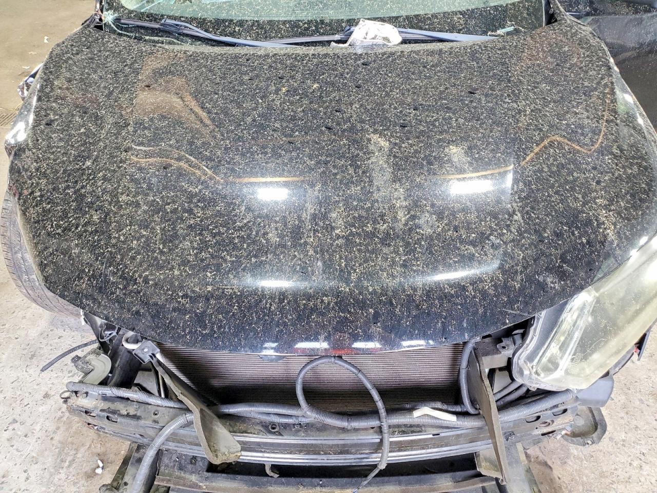 2014 Nissan Rogue S Черный vin: 5N1AT2MT2EC824448