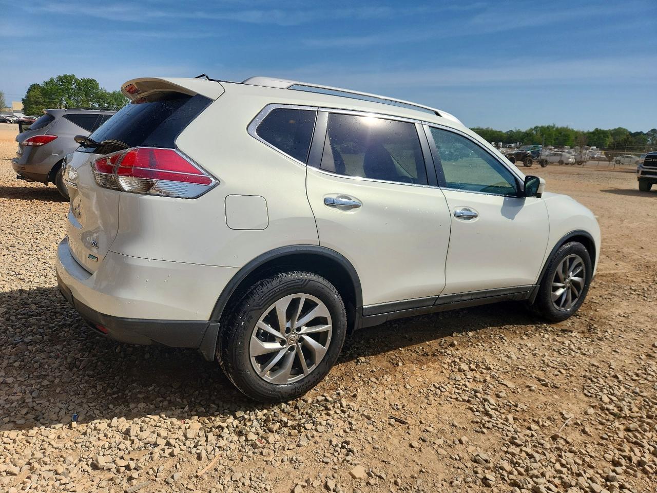 2014 Nissan Rogue Sl White vin: 5N1AT2MT2EC833392