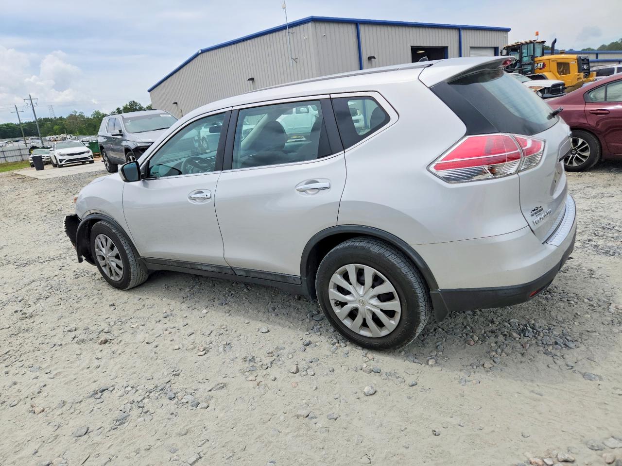 2014 Nissan Rogue S Silver vin: 5N1AT2MT2EC843579