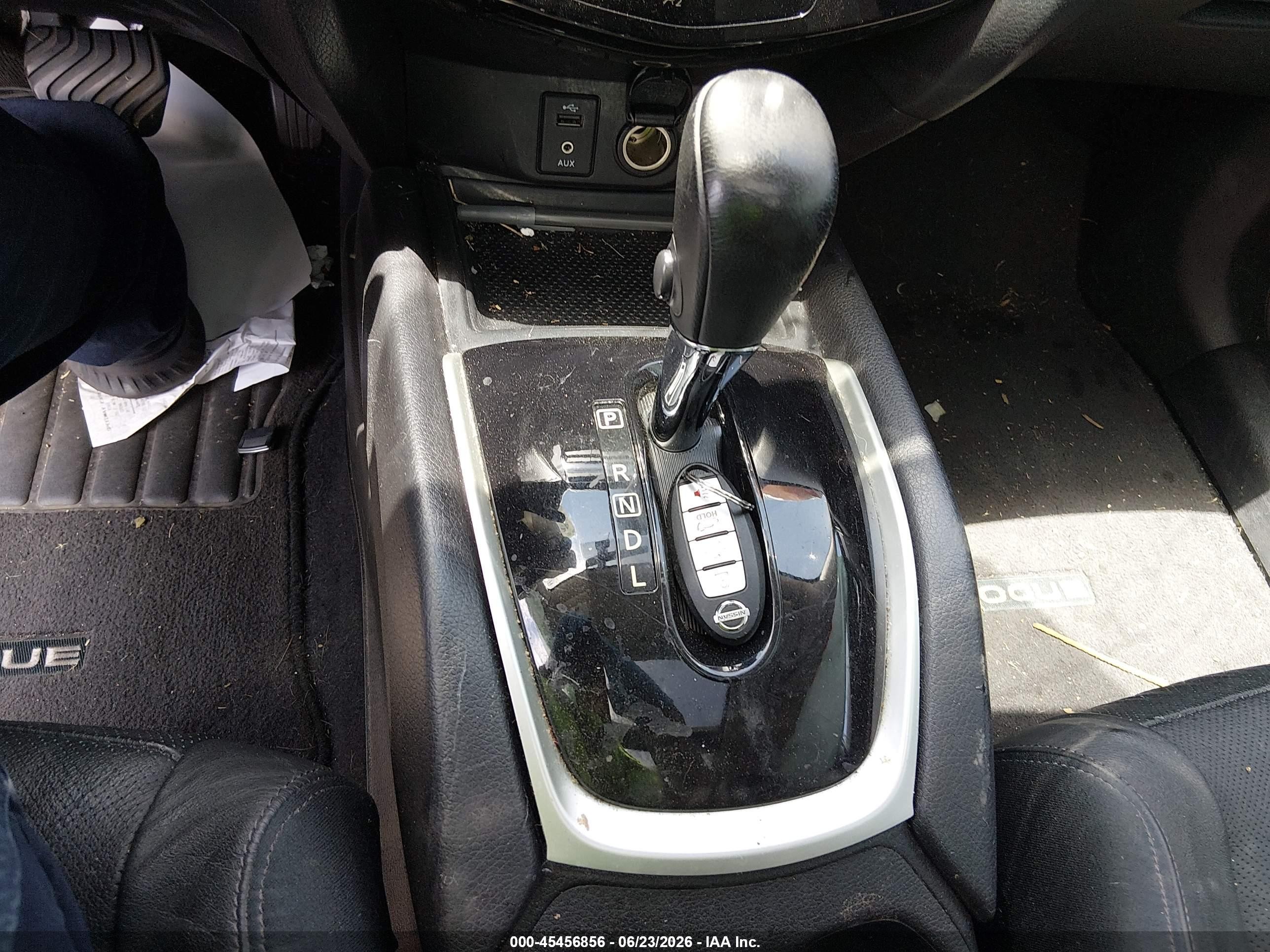 2014 Nissan Rogue Sl Silver vin: 5N1AT2MT2EC849852