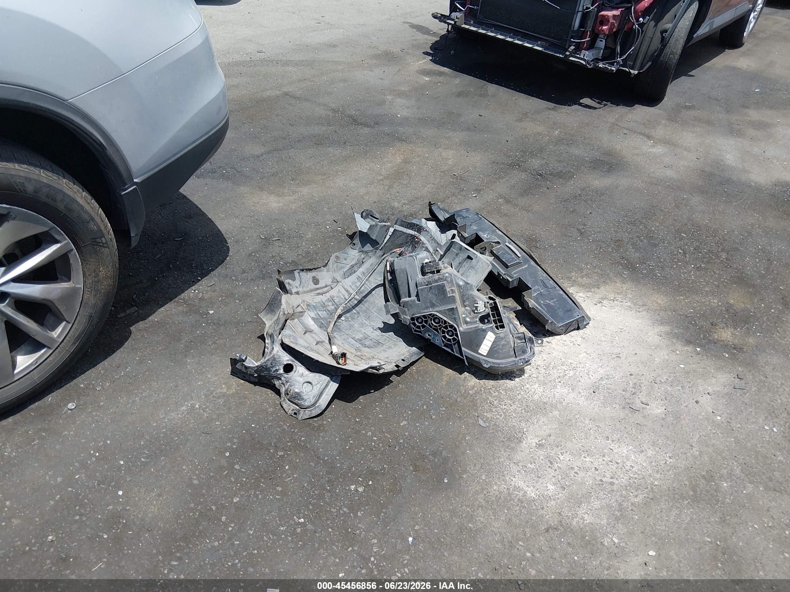2014 Nissan Rogue Sl Silver vin: 5N1AT2MT2EC849852