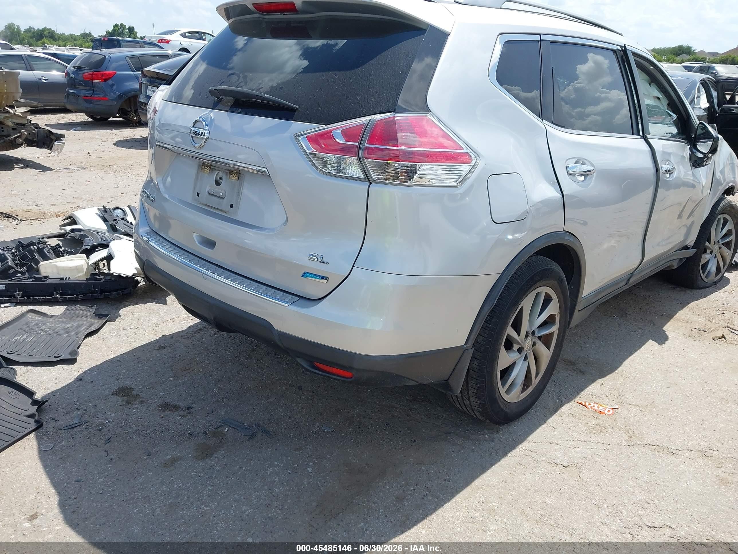 2014 Nissan Rogue Sl Silver vin: 5N1AT2MT2EC859426