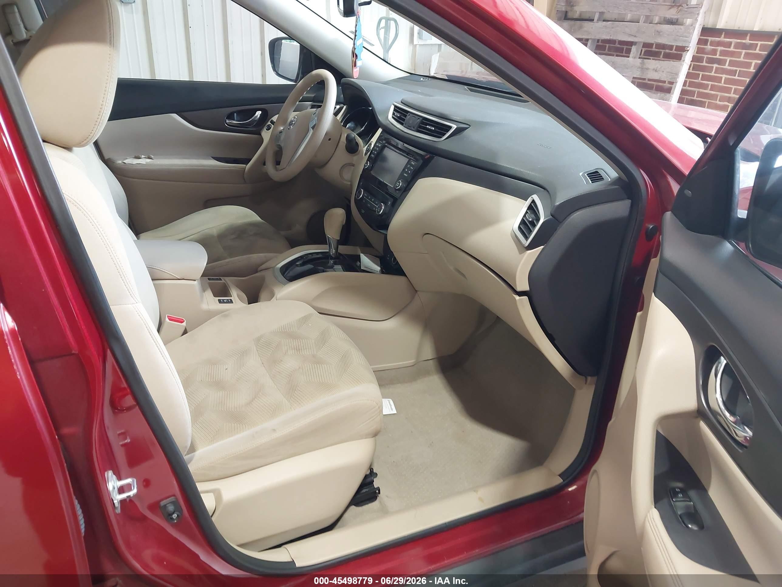 2015 Nissan Rogue Sv Red vin: 5N1AT2MT2FC766410